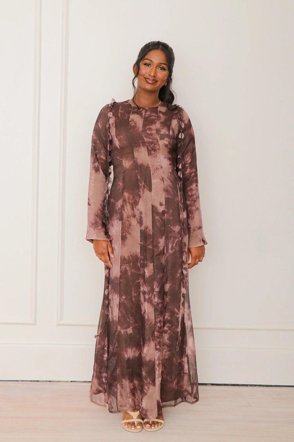 Zahra Checkered-Texture Botanical Maxi-Brown