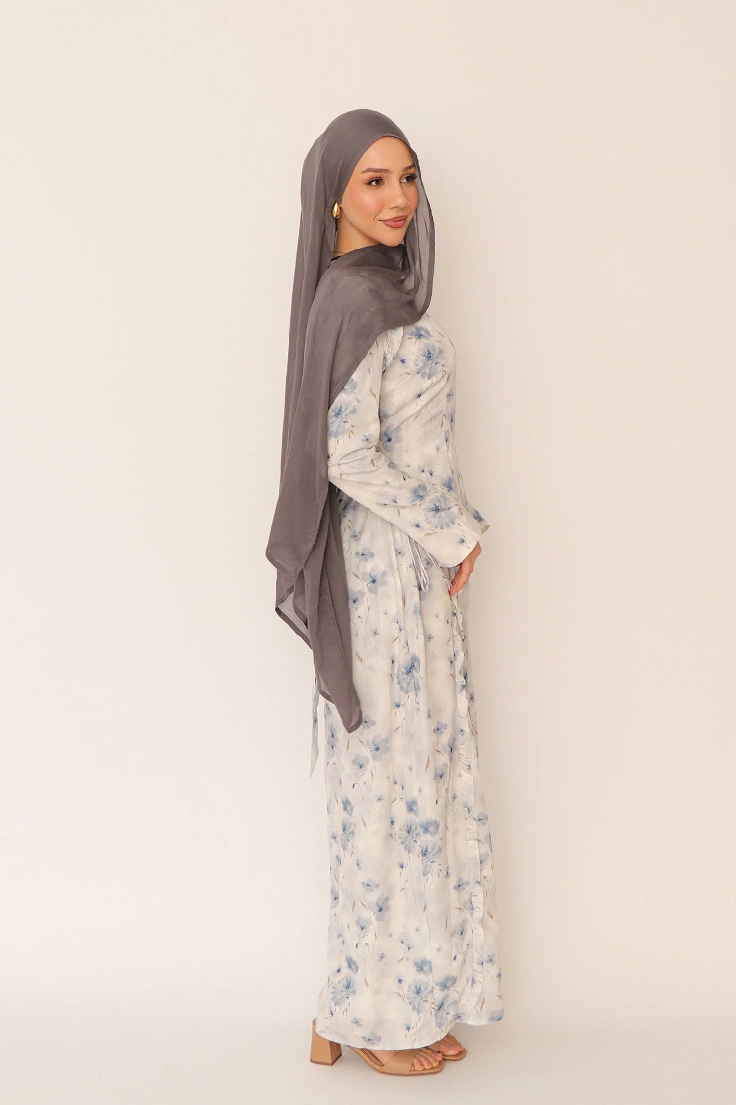 Salma Asymmetric Ruffle-Trim Floral Maxi-Blue