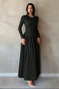 Minimalist Pleated Slim-Fit Maxi Dress-Black