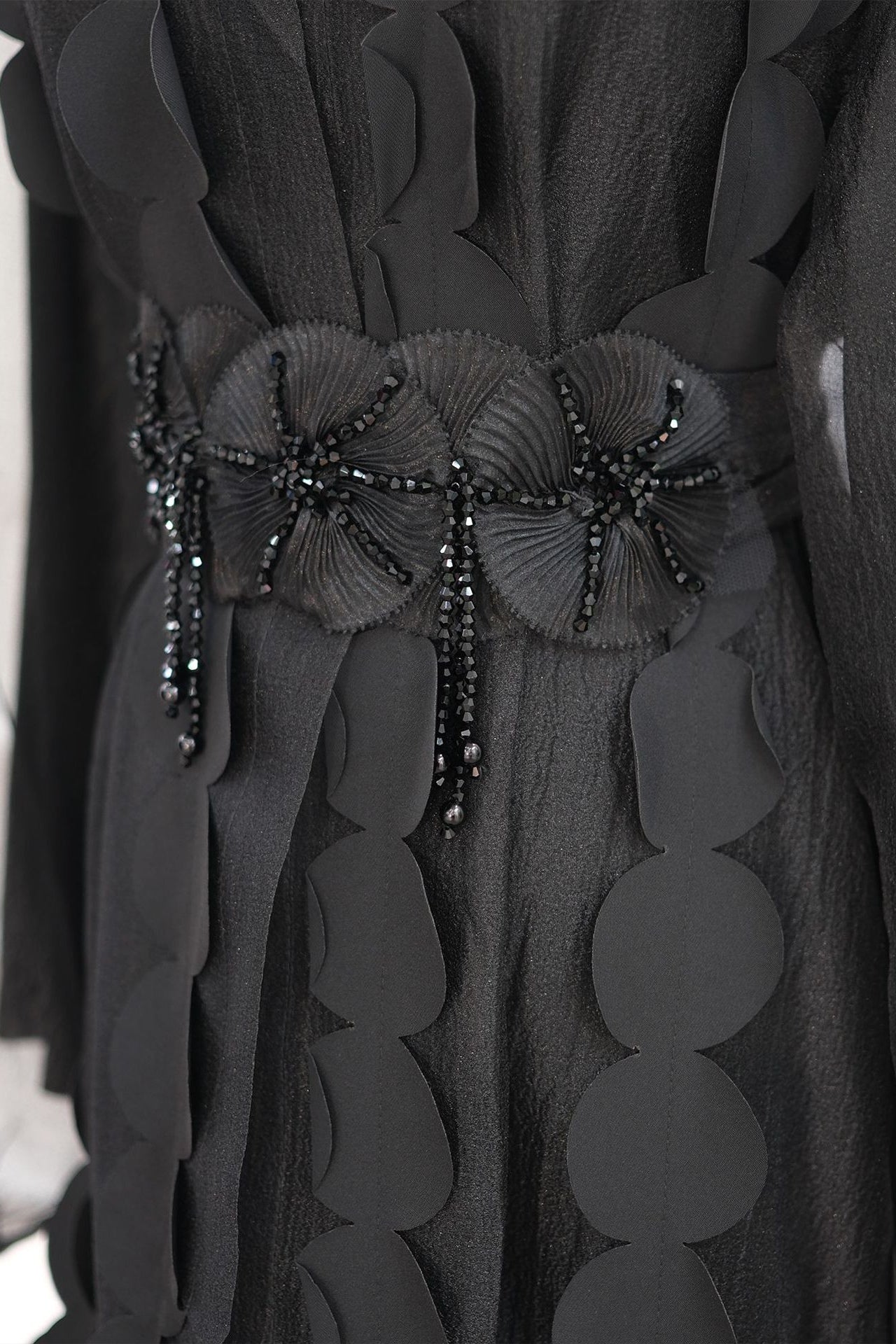 2-Piece Textured Circle Patchwork Abaya Set-Black