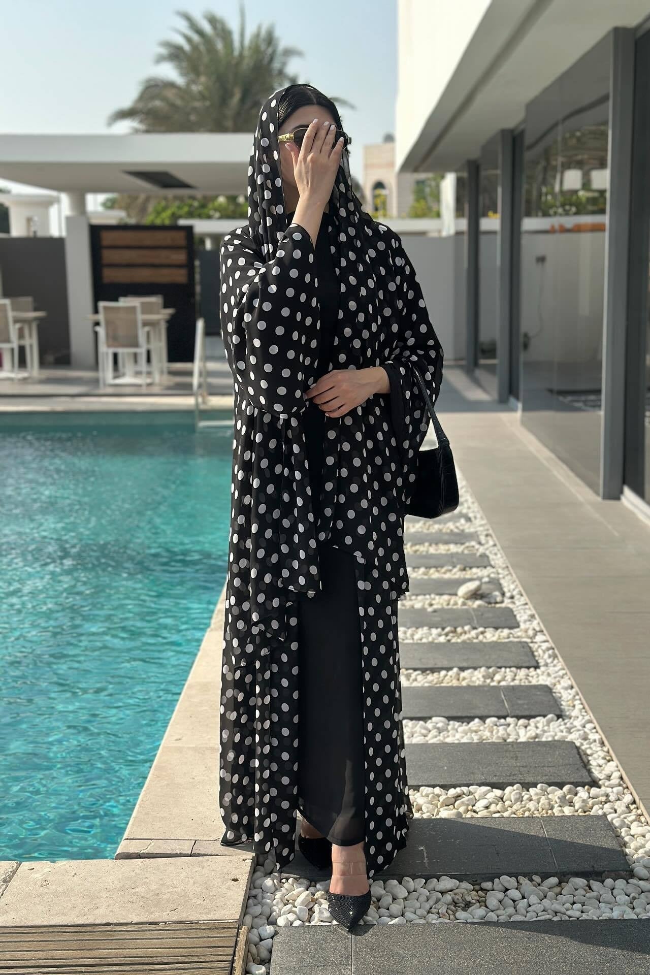 Polka Dot Print Abaya & Matching Headscarf Set-Black