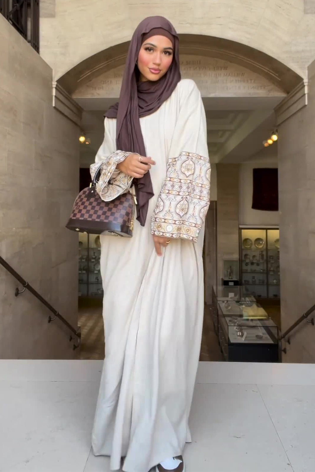Aisha Printed Cuff Loose Abaya