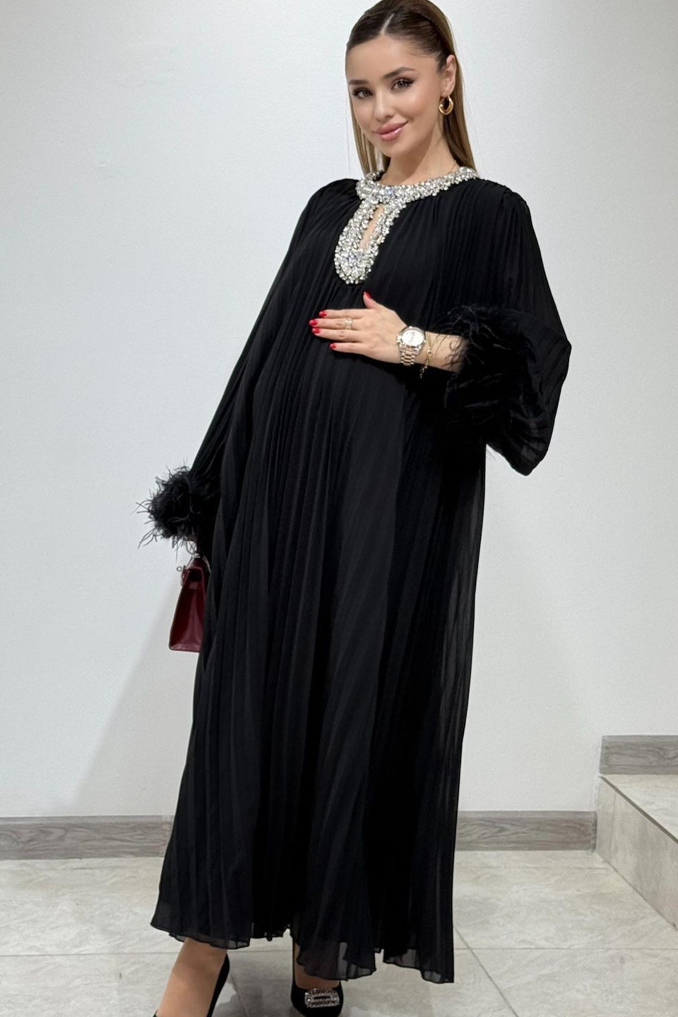 Kaelin Crystal Feather Pleated Abaya