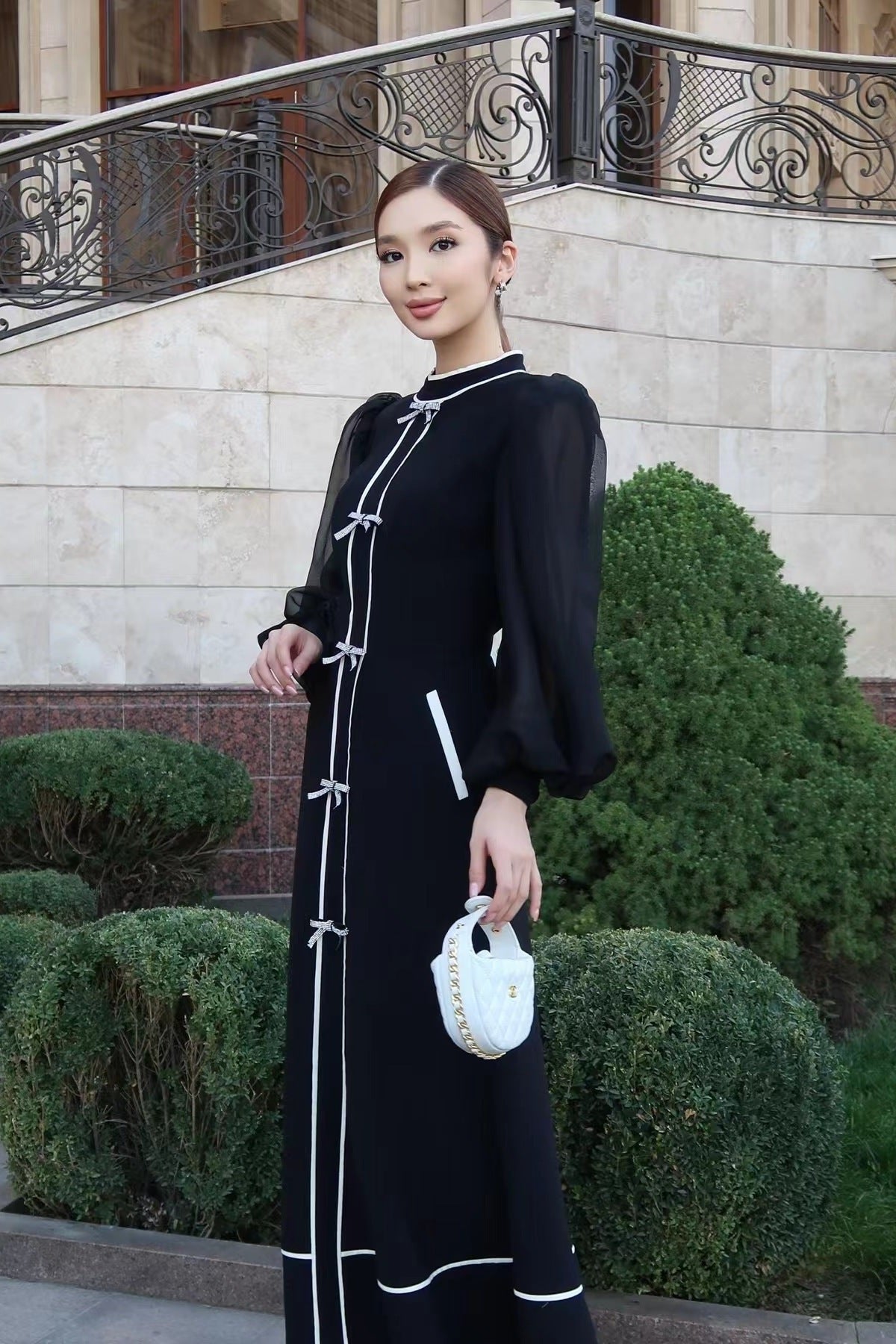 Contrast Trim Bow-Accent Maxi Dress-Black