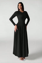 Minimalist Pleated Slim-Fit Maxi Dress-Black