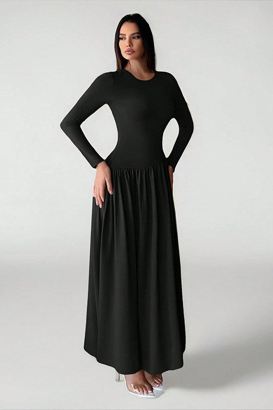 Minimalist Pleated Slim-Fit Maxi Dress-Black