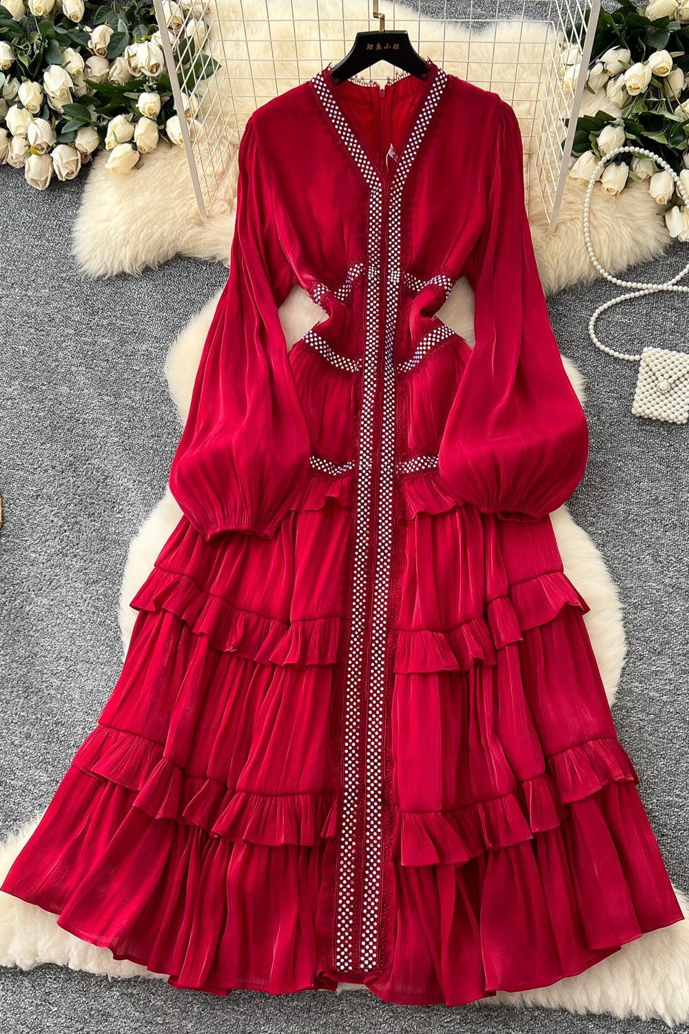 Luxury Rhinestone Embellished V-Neck Lace Patchwork Maxi Dress-Red