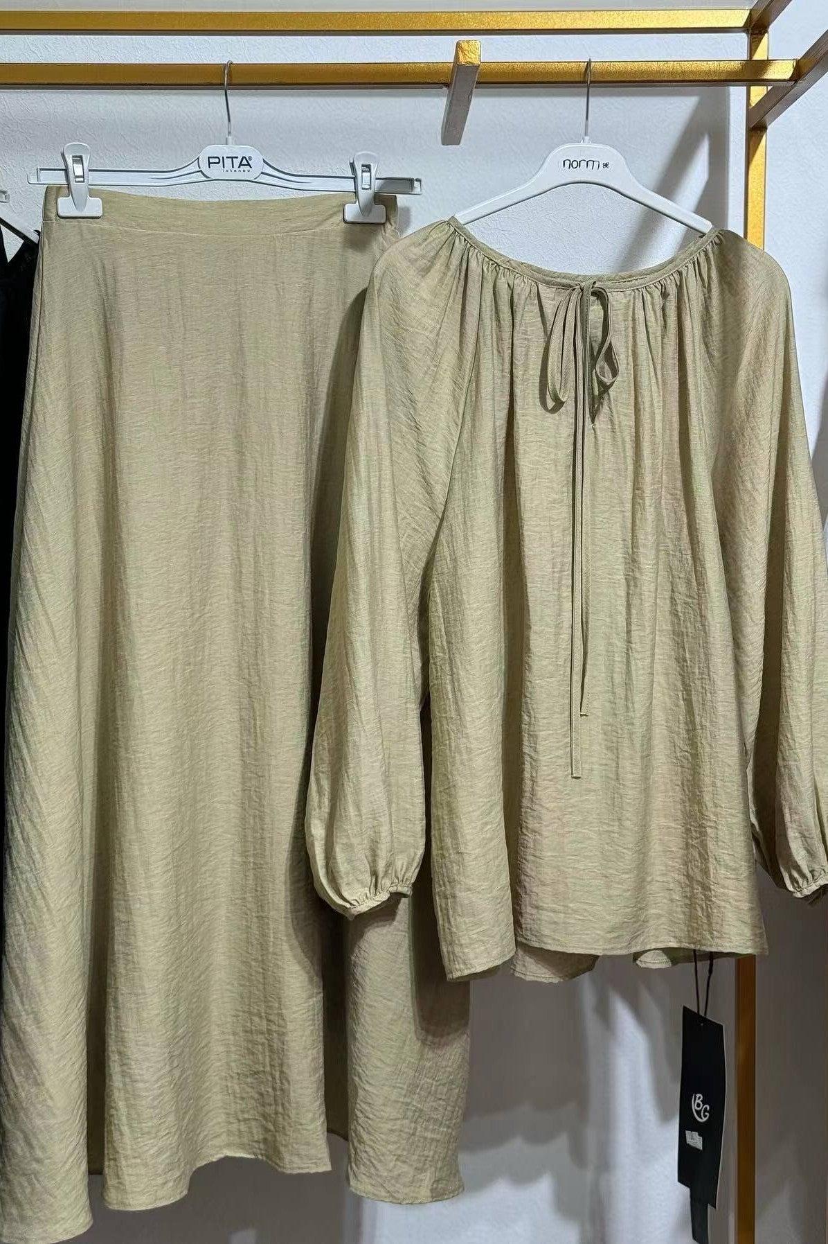 Elegant Two-Piece Crinkle Crepe Modest Set-Green
