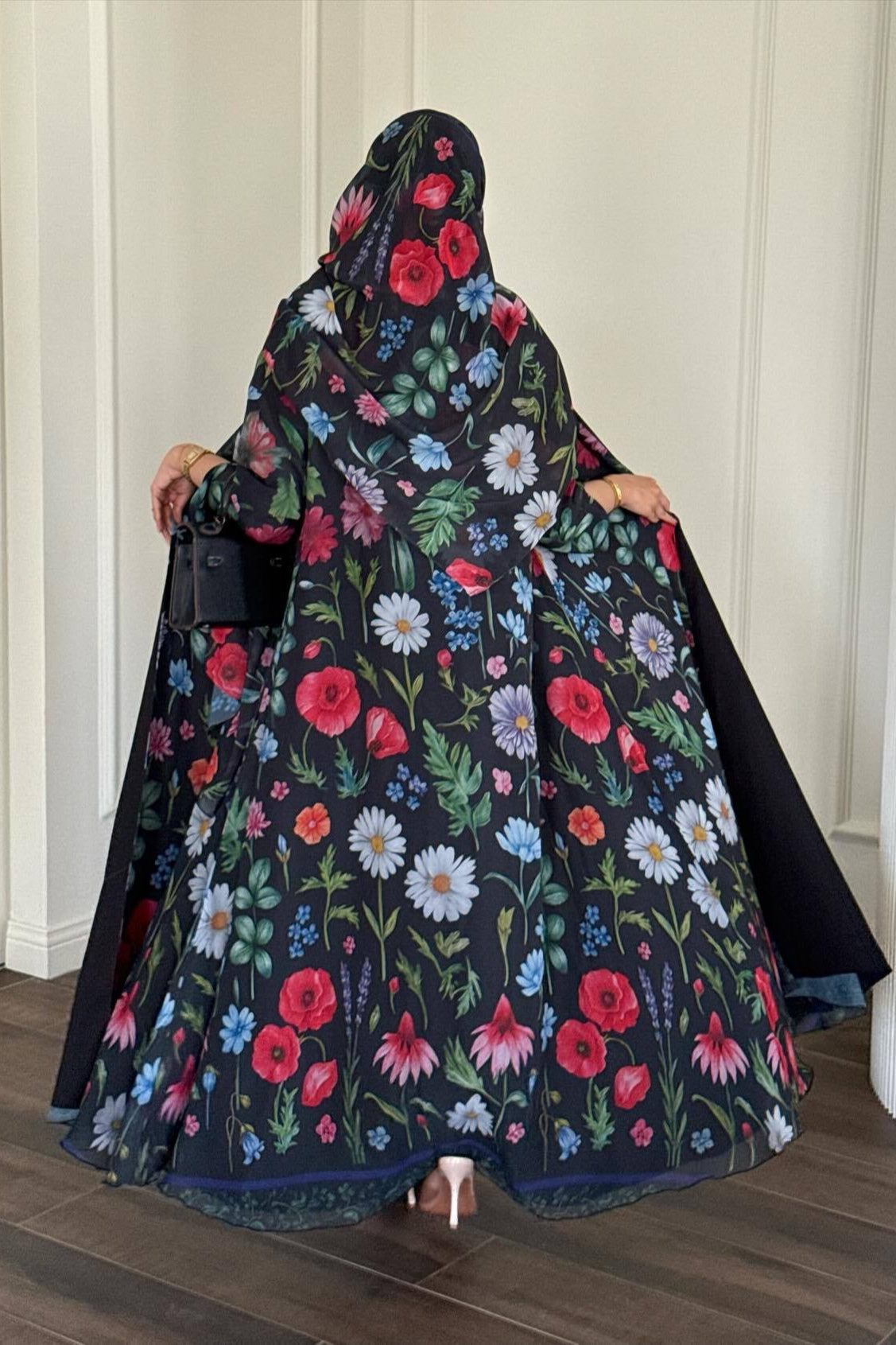 Elegant Floral Print Open Abaya & Matching Hijab Set