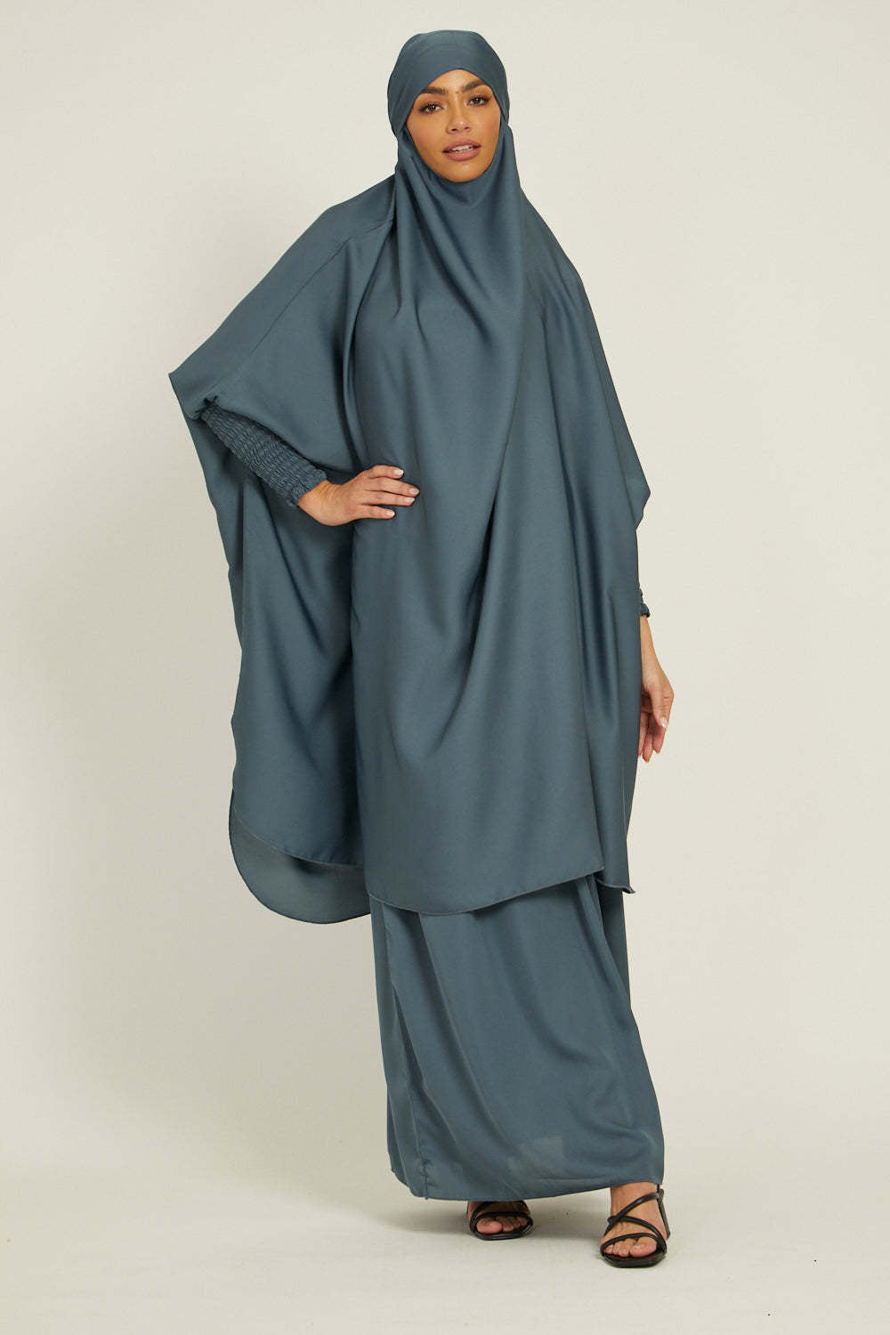 Sophisticated Integrated Hooded Abaya Set-Blue