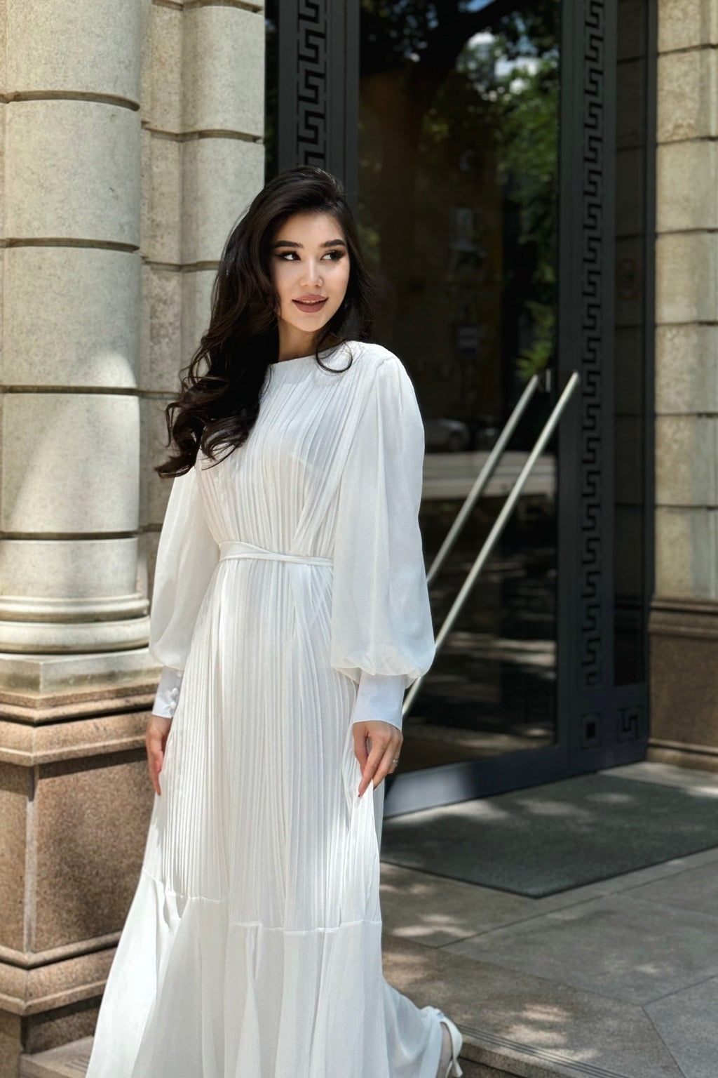 Elegance Pleated Chiffon Full-Sweep Maxi Dress-White