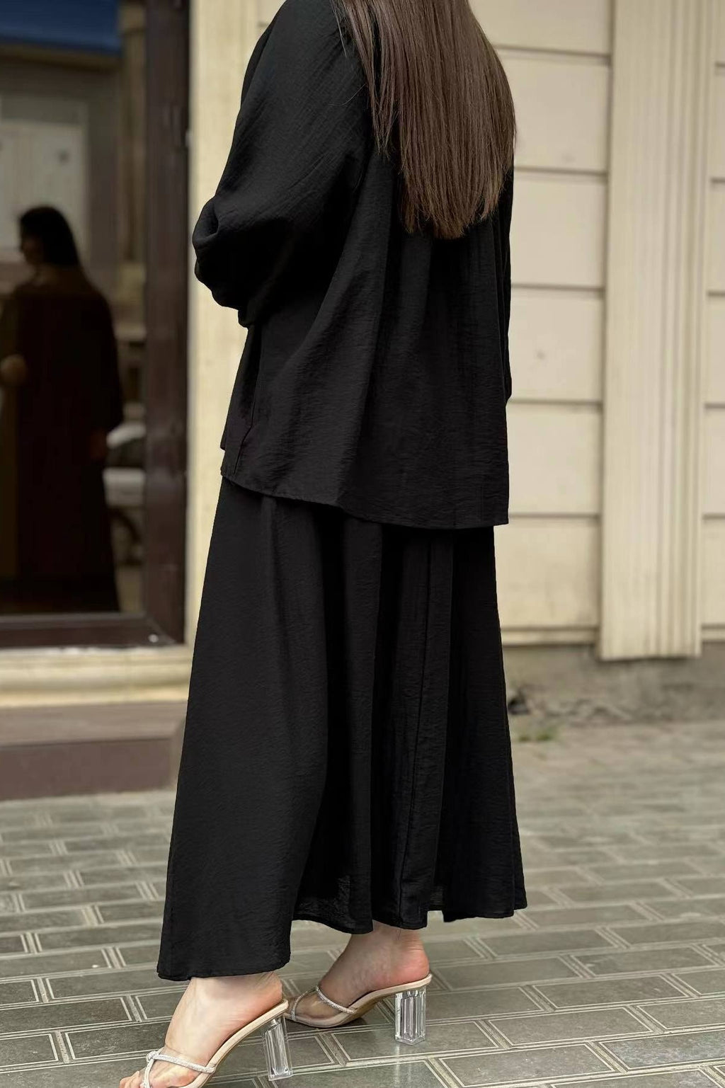 Elegant Two-Piece Crinkle Crepe Modest Set-Black