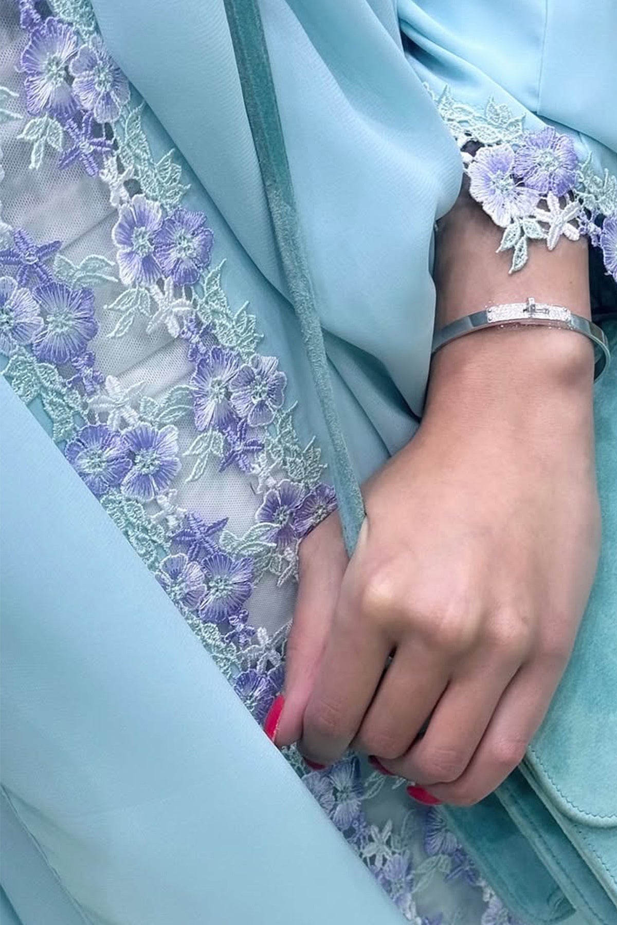 Zahra Pastel Floral Lace Trim Open Abaya