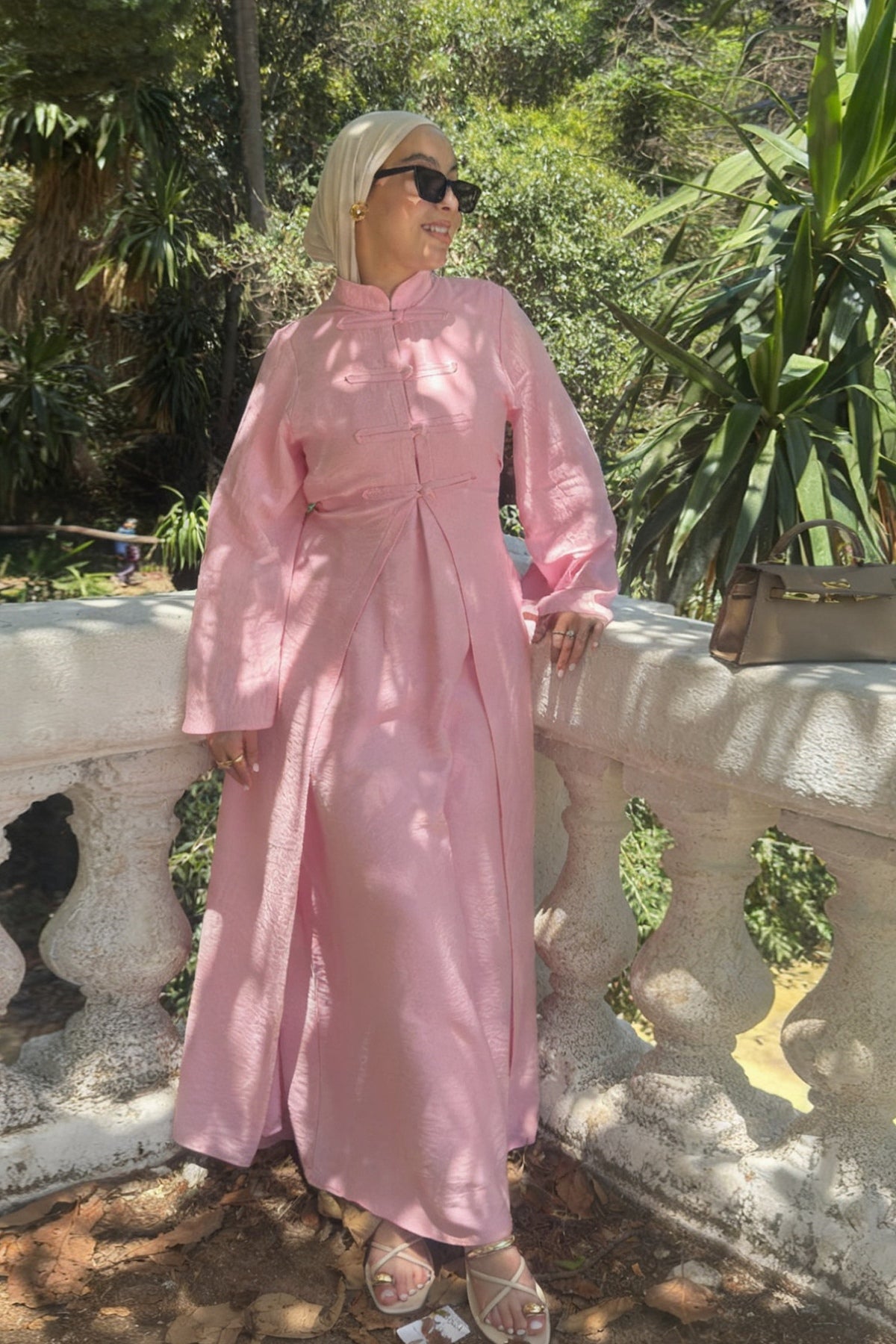 Mandarin Collar Modest Two-Piece Abaya Set-Pink