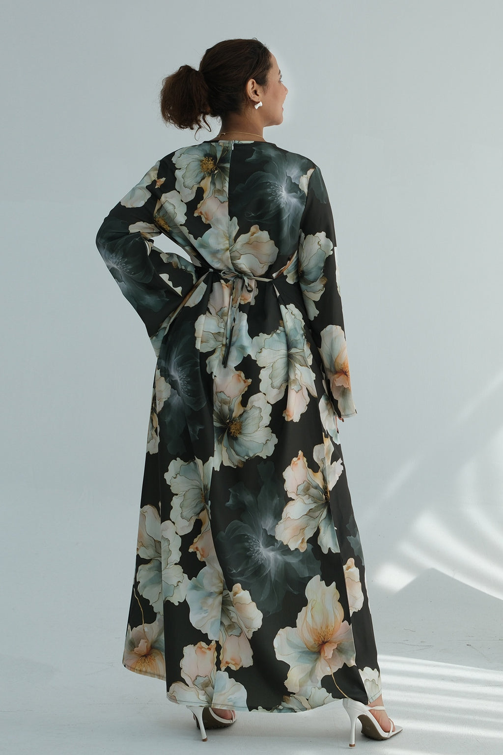 Large Floral Print Bell Sleeve Maxi Dress-Green