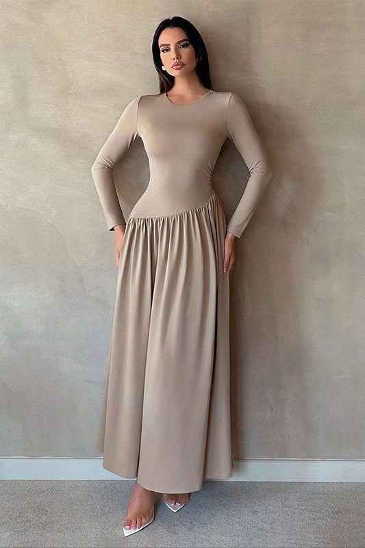 Minimalist Pleated Slim-Fit Maxi Dress-Apricot