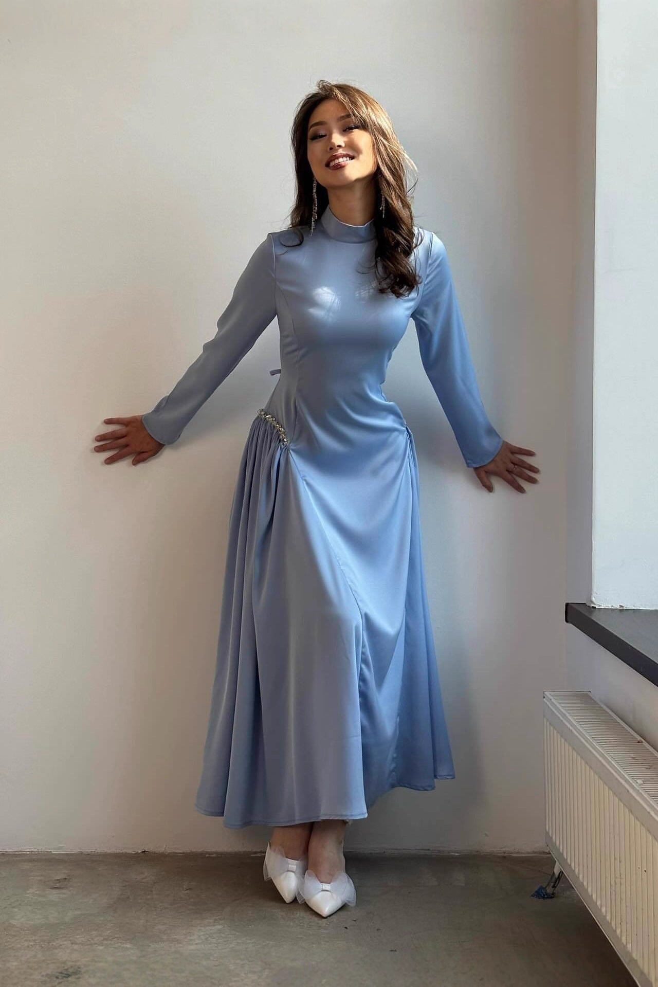 Rhinestone Embellished Slim-Fit Elegant Maxi Dress-Blue