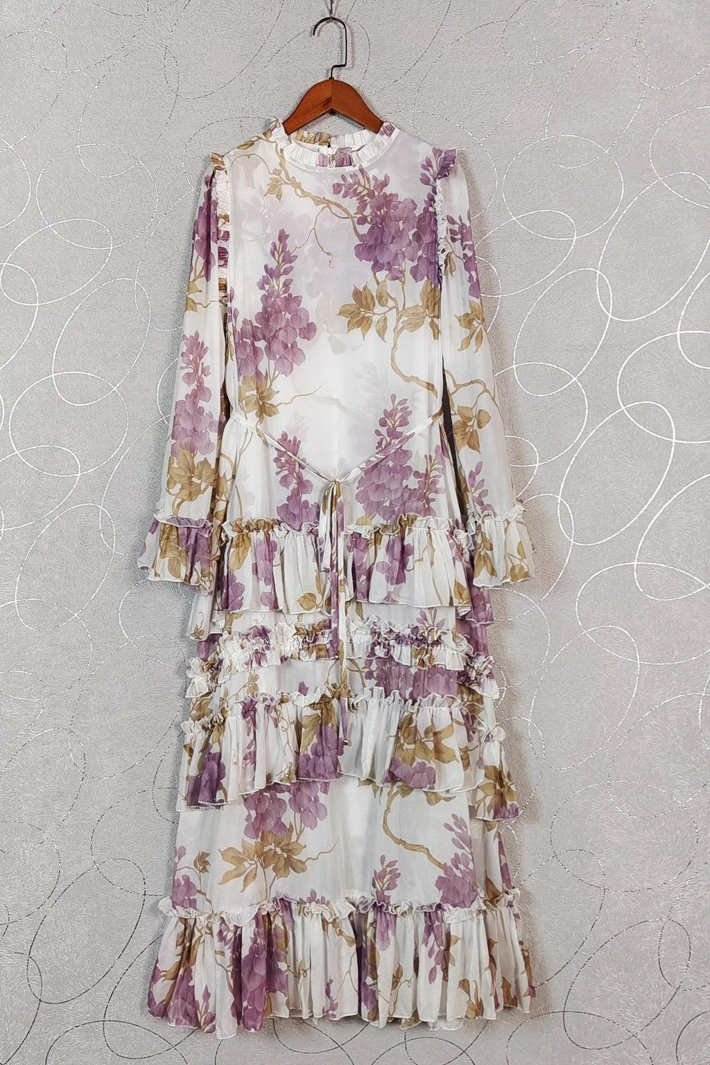 Floral Print Round-Neck Maxi Dress with Flared Sleeves and Tie-Waist