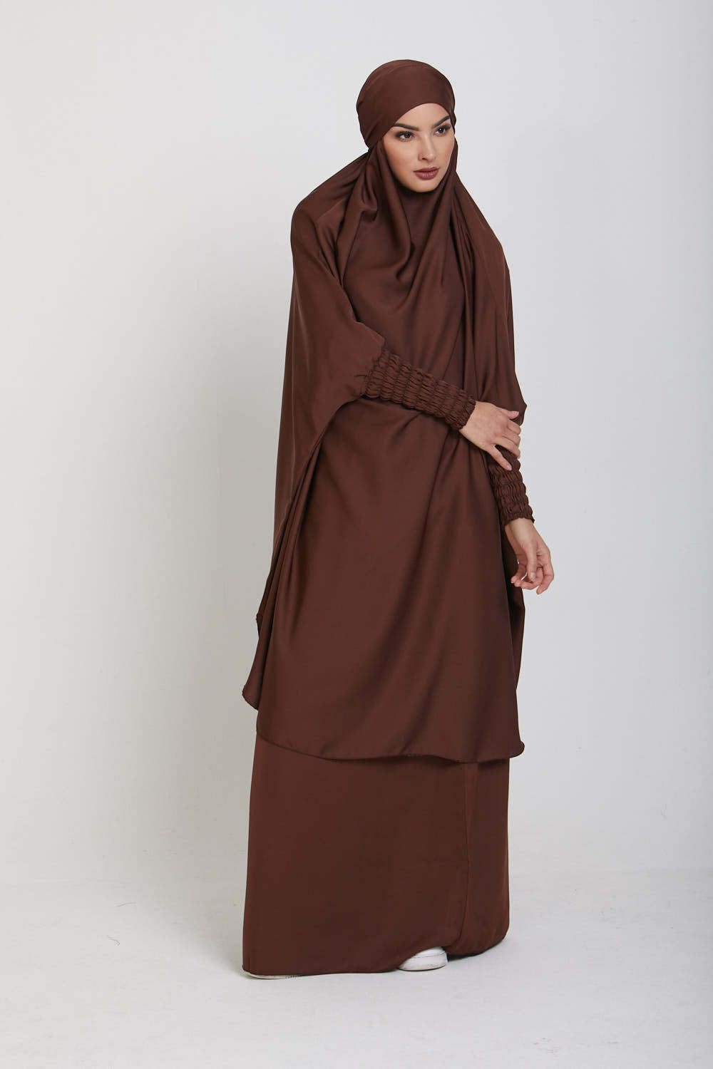 Sophisticated Integrated Hooded Abaya Set-Brown