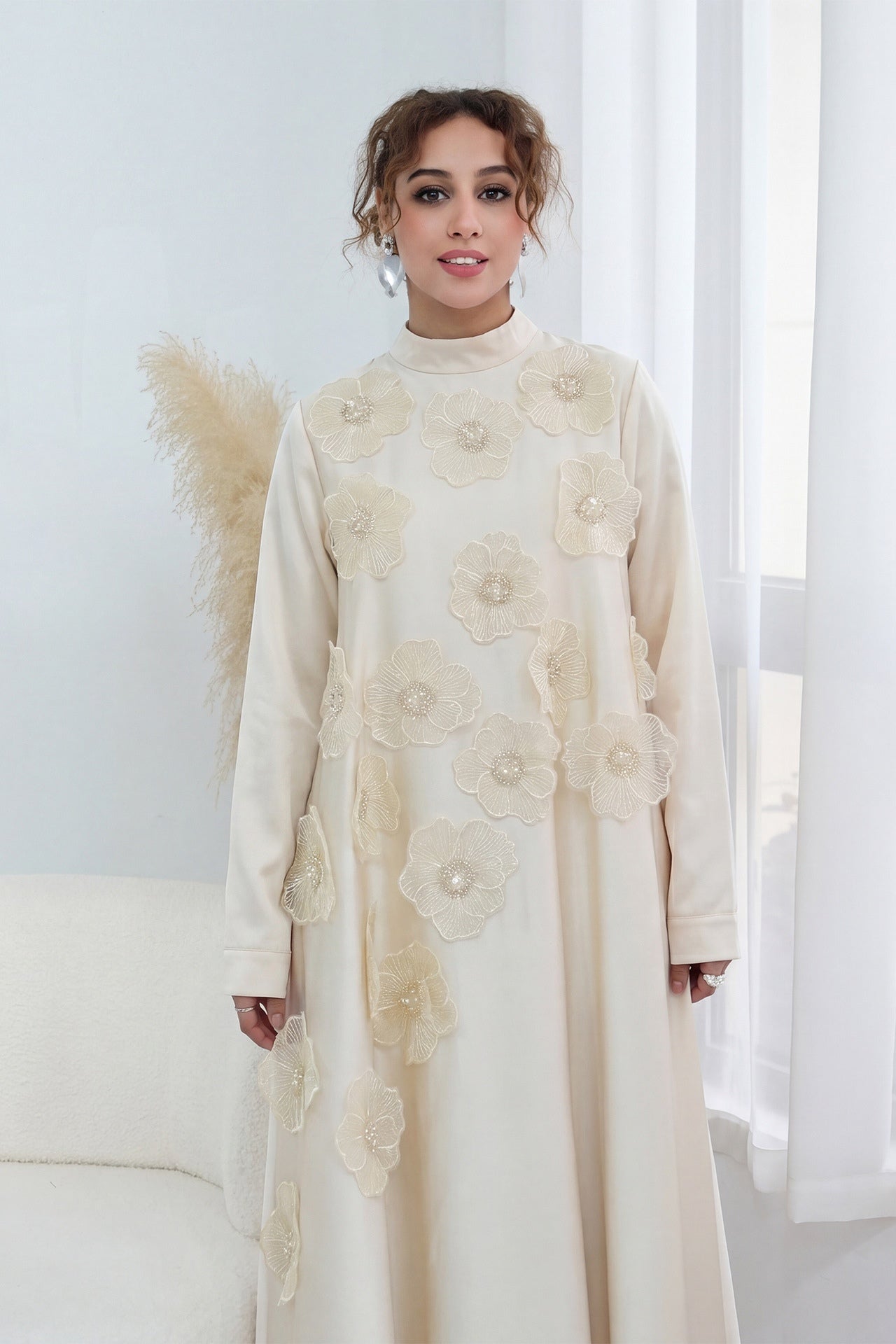 Lily Floral Applique Maxi Dress-Apricot