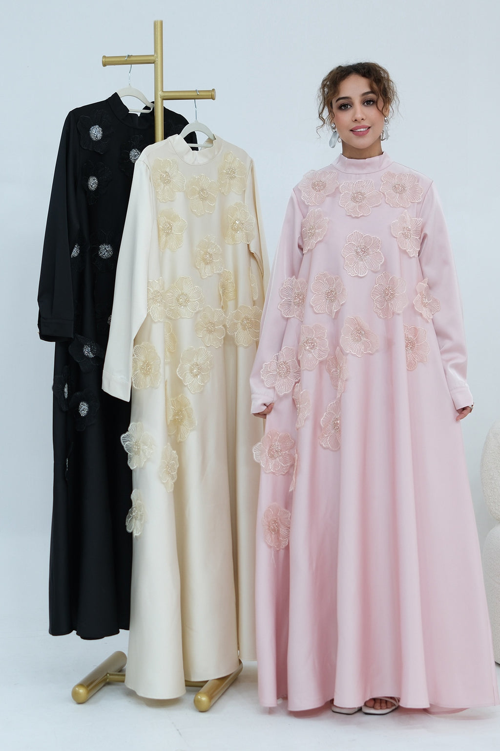 Lily Floral Applique Maxi Dress-Pink