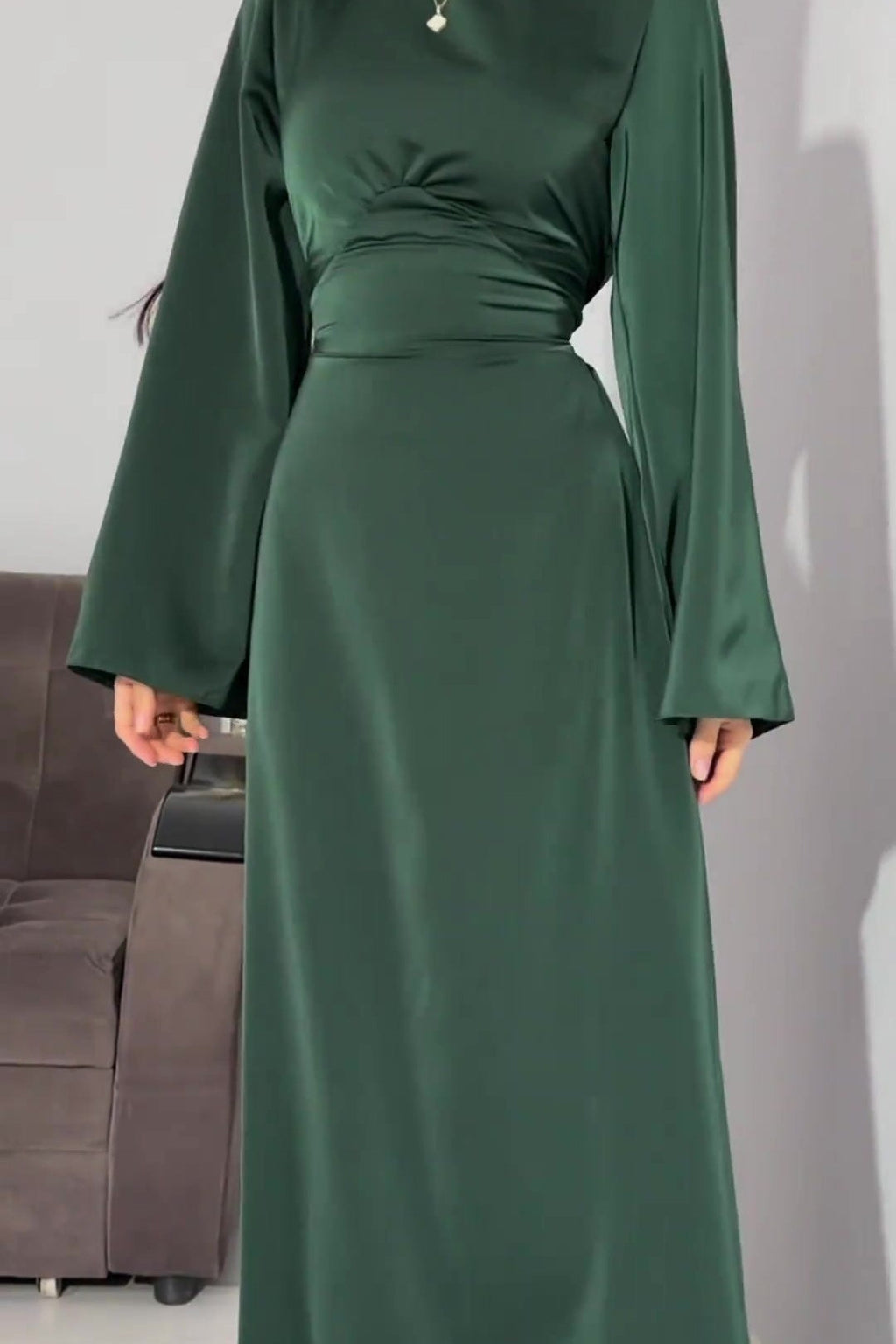 Solid Color Cinched Tie-Waist Slimming Long Sleeve Maxi Dress-Green