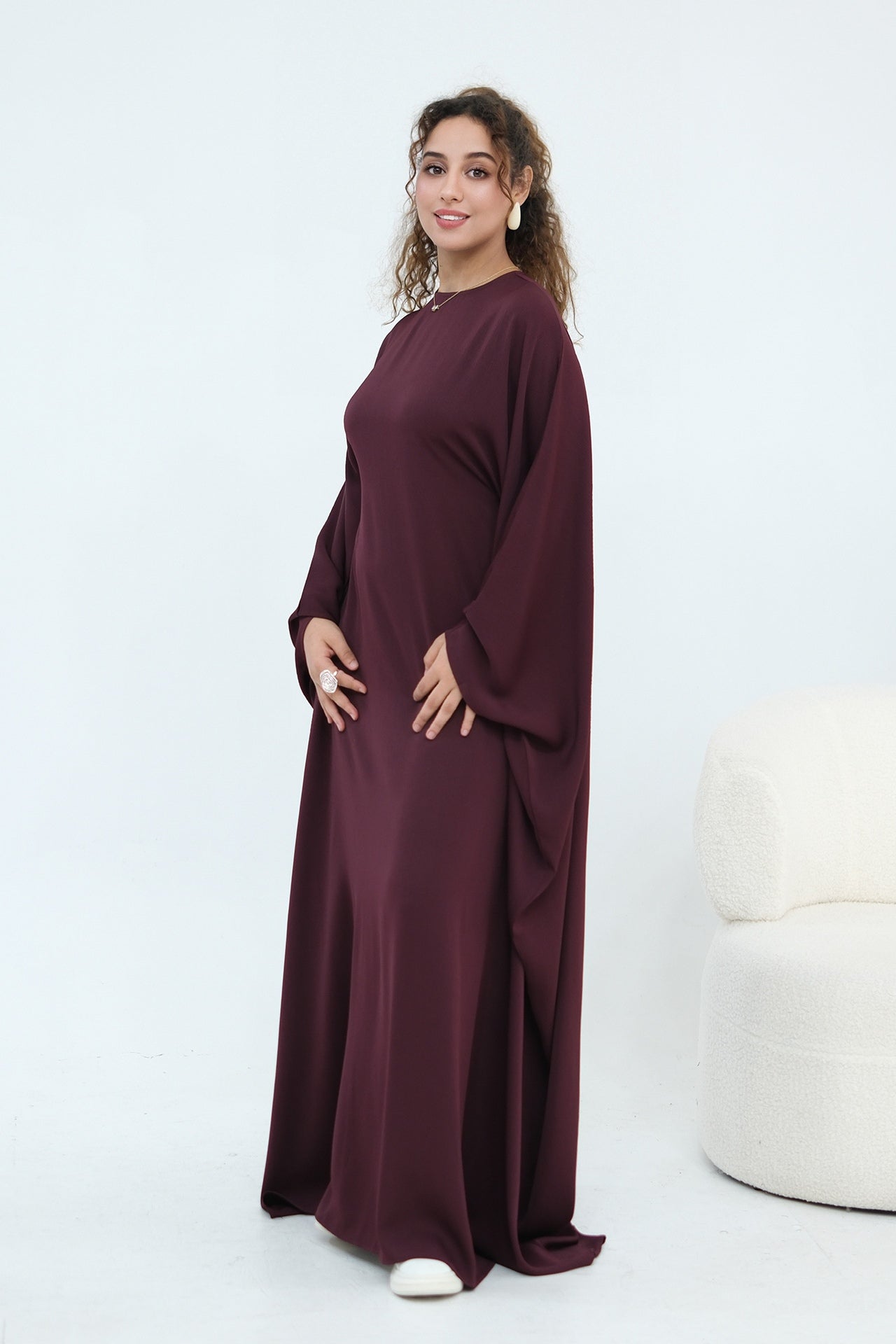Sylvia Flowy Batwing Sleeve Abaya-Red