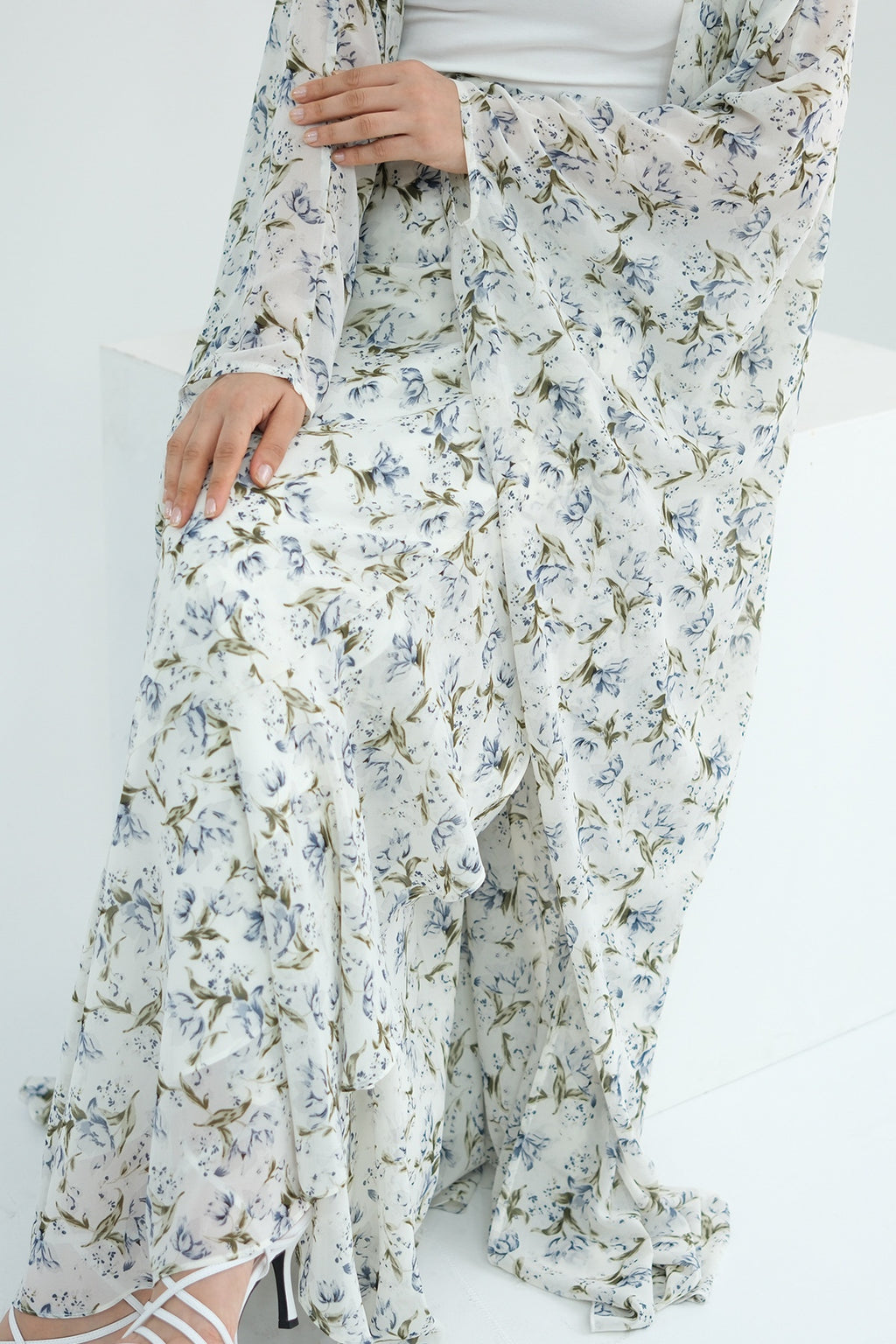 Briony Floral Cape Abaya Set