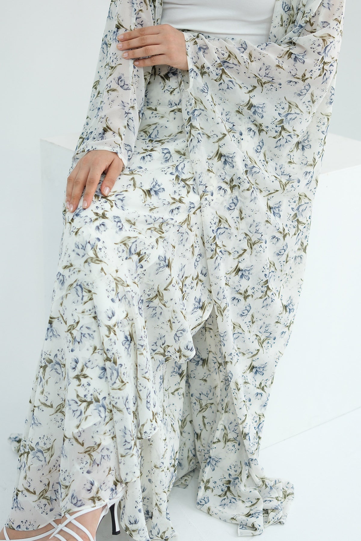 Briony Floral Cape Abaya Set
