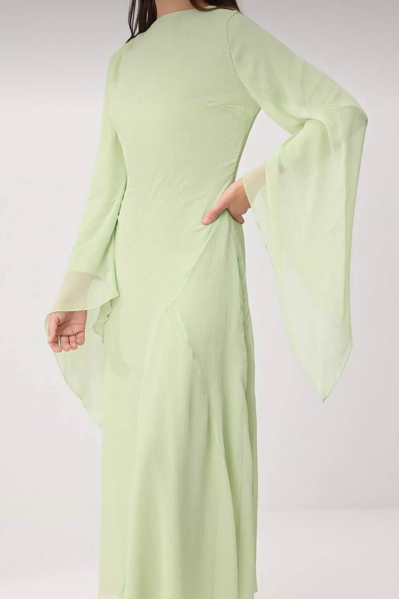 Dramatic Angel Sleeve Silhouette Maxi Dress