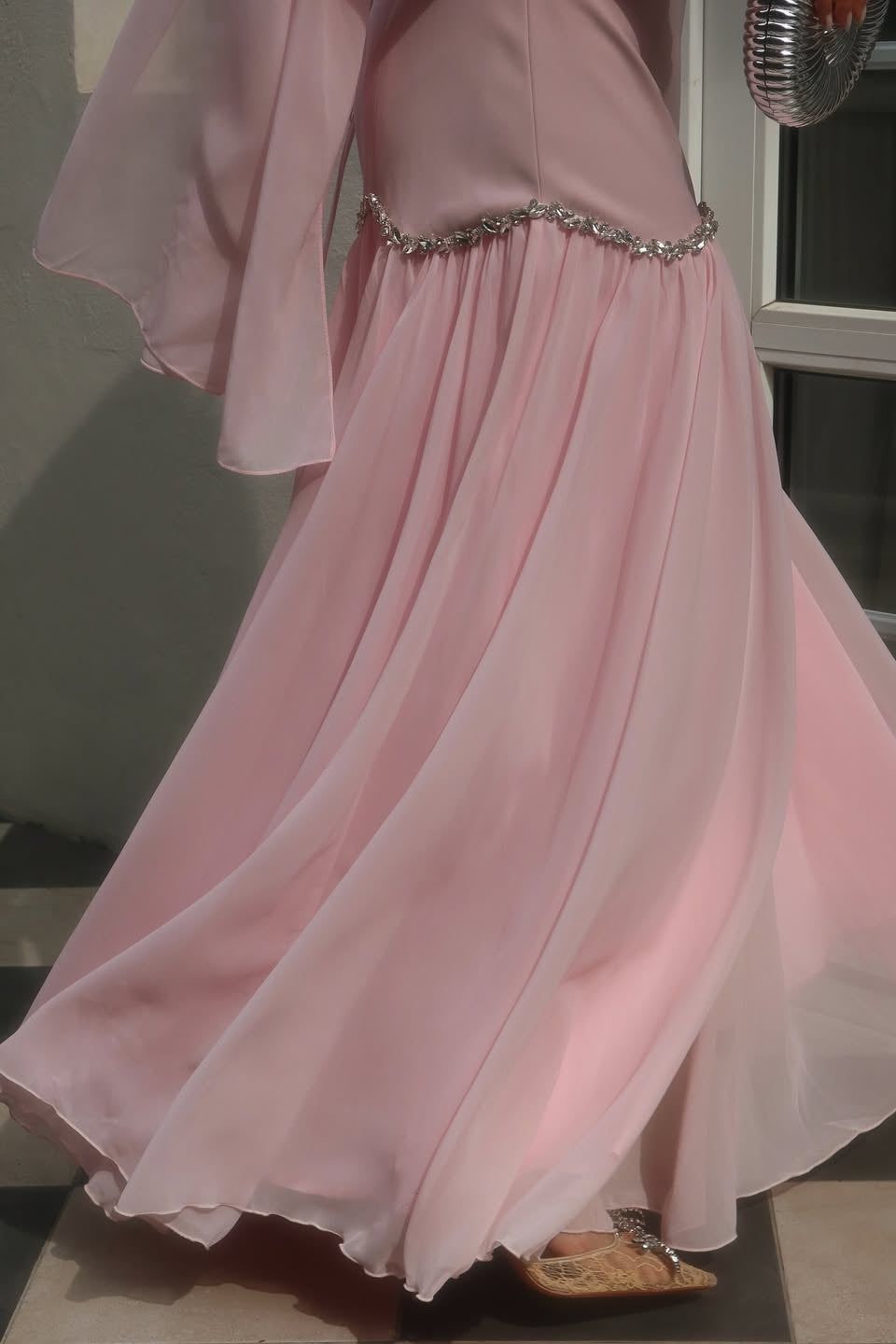 Elegant Peplum Maxi Dress with Crystal Scalloped Trim-Pink