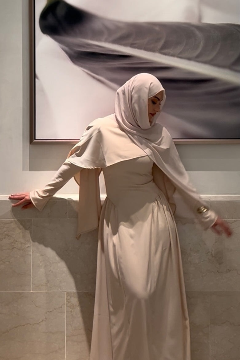 Zaina Sleek Satin Long Sleeve Abaya-White