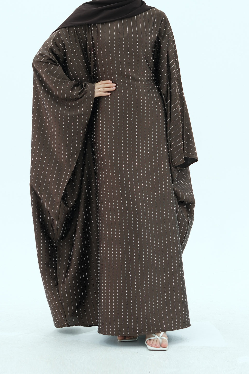 Luna Beaded Stripe Loose Fit Abaya-Brown