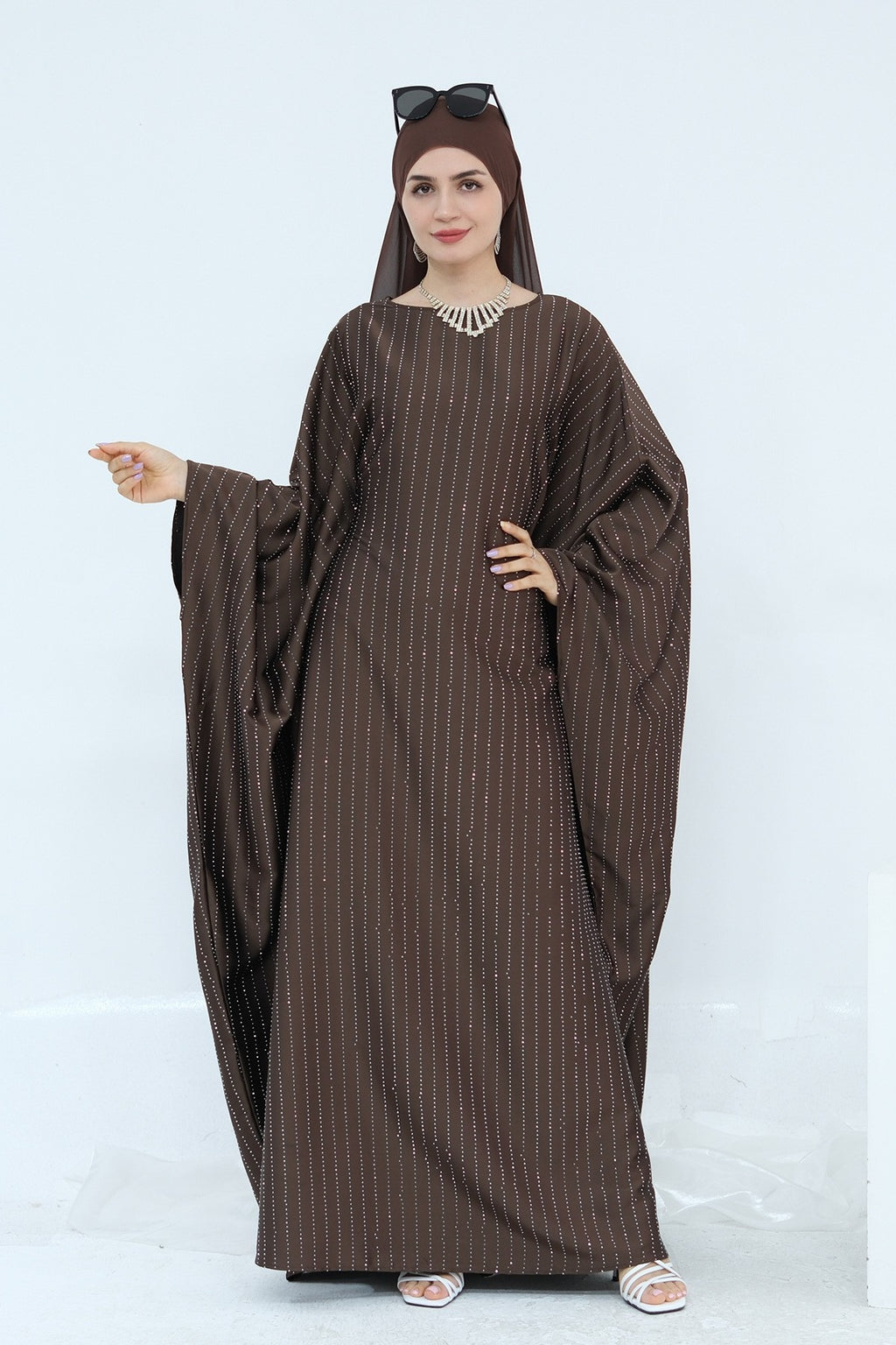 Luna Beaded Stripe Loose Fit Abaya-Brown