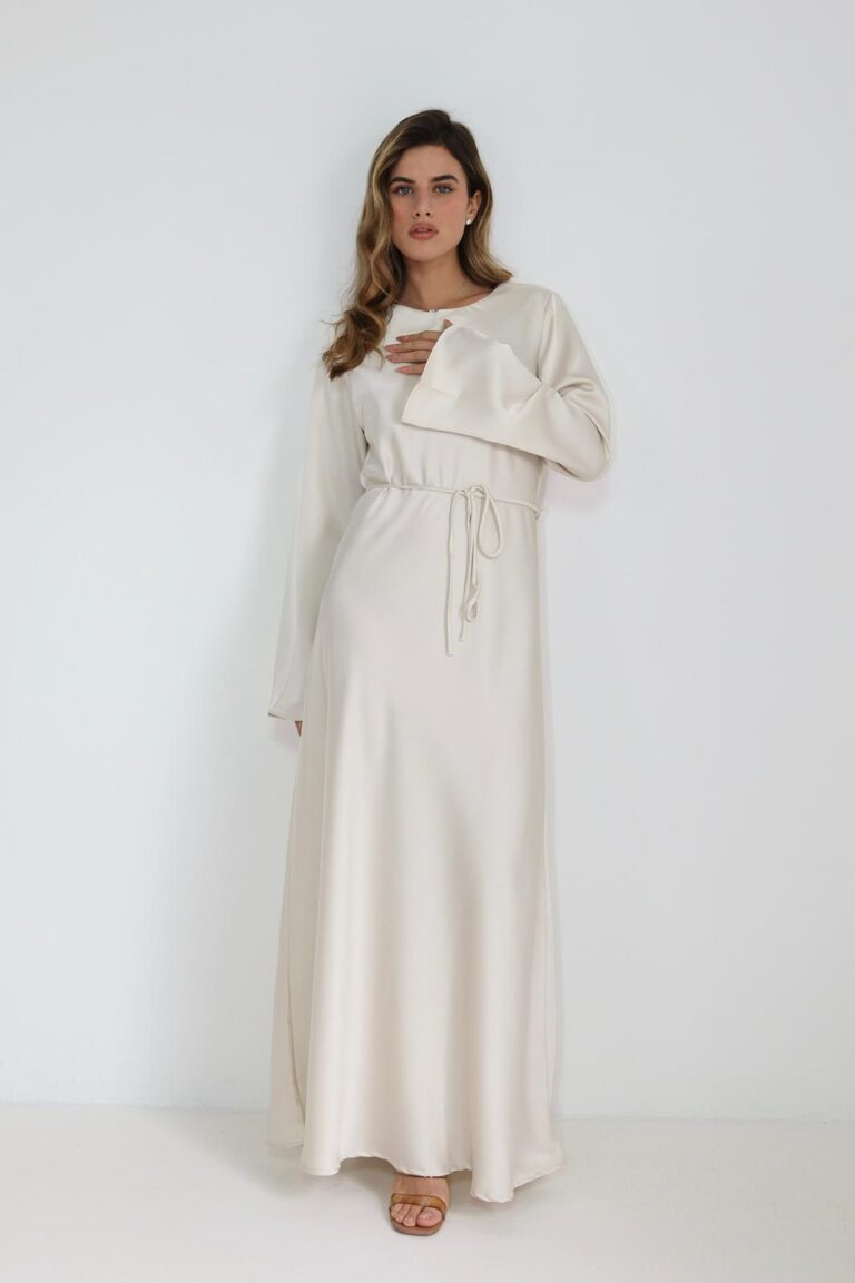 Sara Round Neck Flare Sleeve Tie Waist Maxi Dress