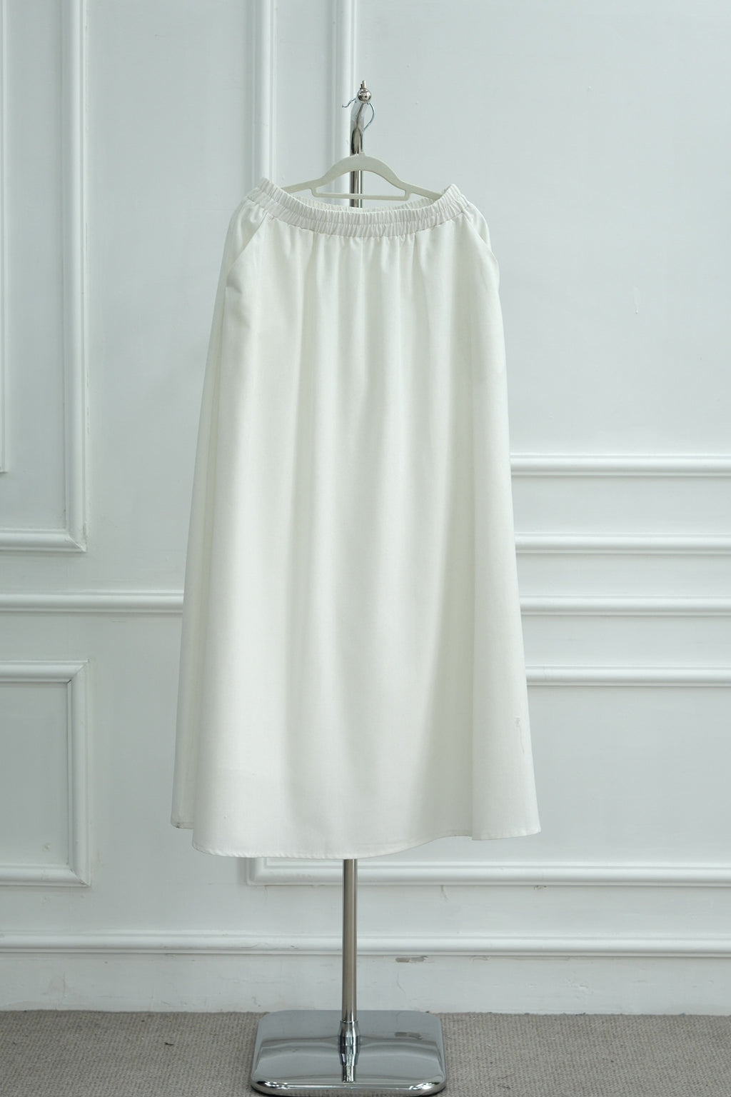 Irene Elastic Waist Casual Maxi Skirt-White