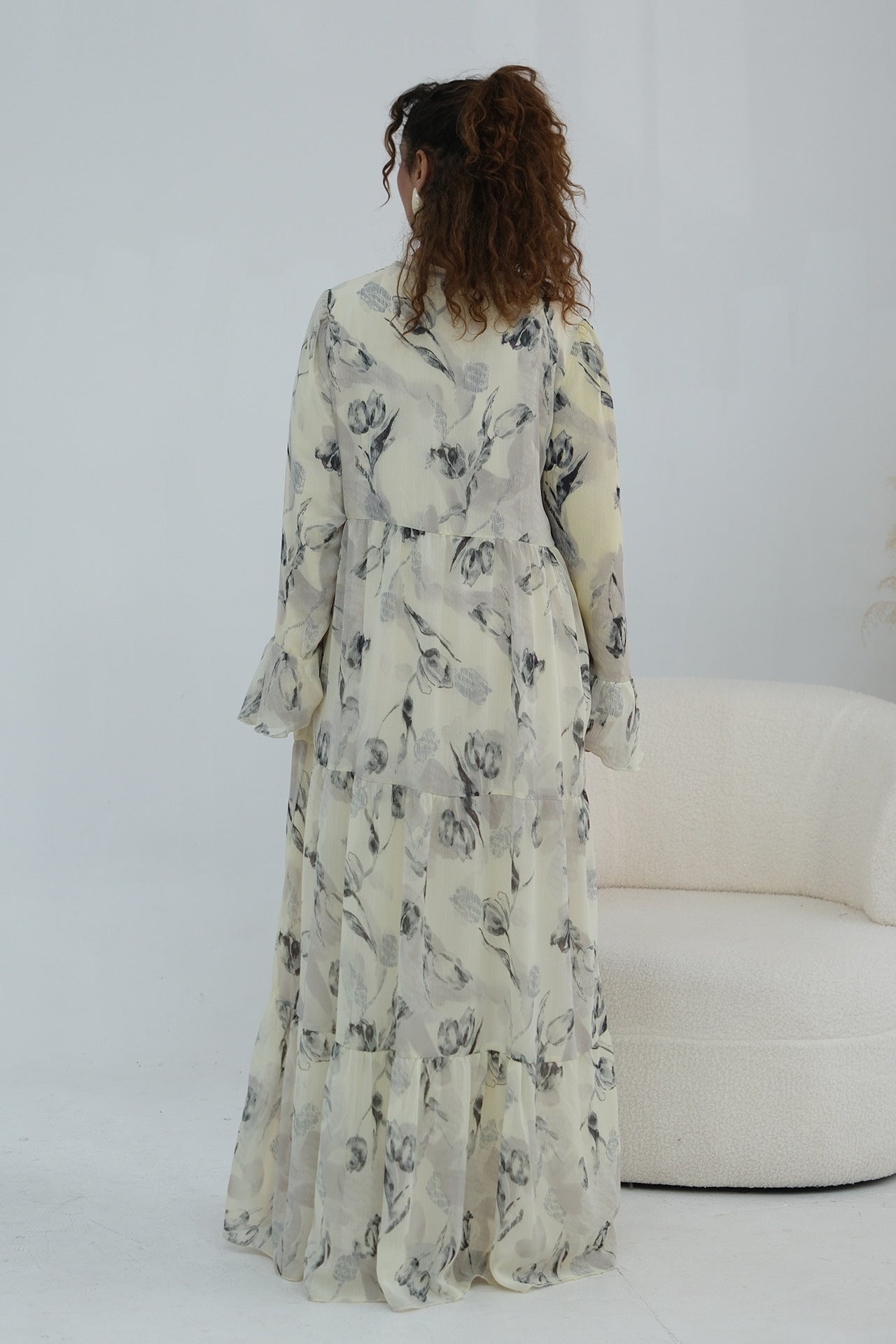 Elowen Floral Tiered Open Abaya-Apricot
