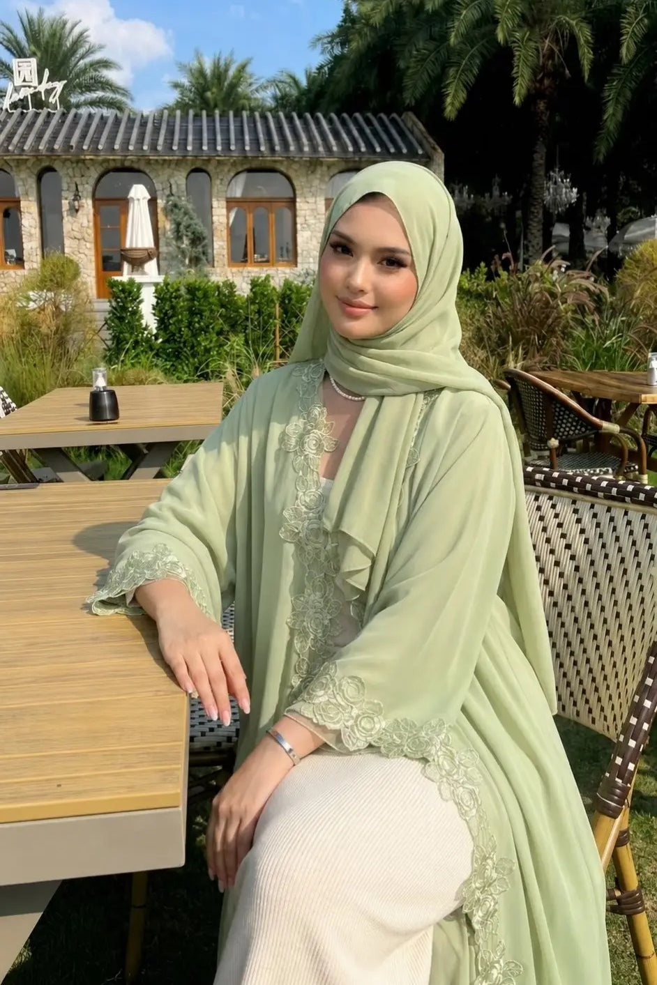 Embroidered Floral Texture Open Abaya