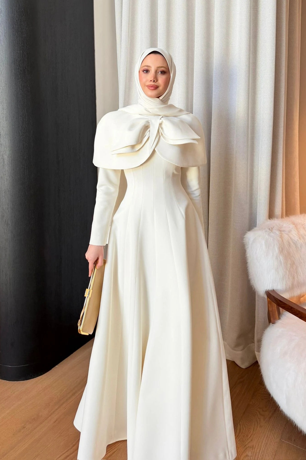Cape Bow Neck Long Sleeve Maxi Abaya