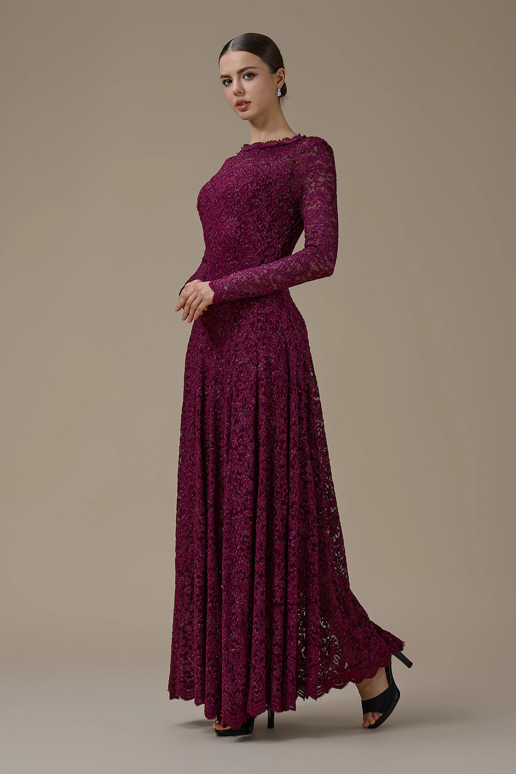 Vera Glitter Lace Scallop Maxi
