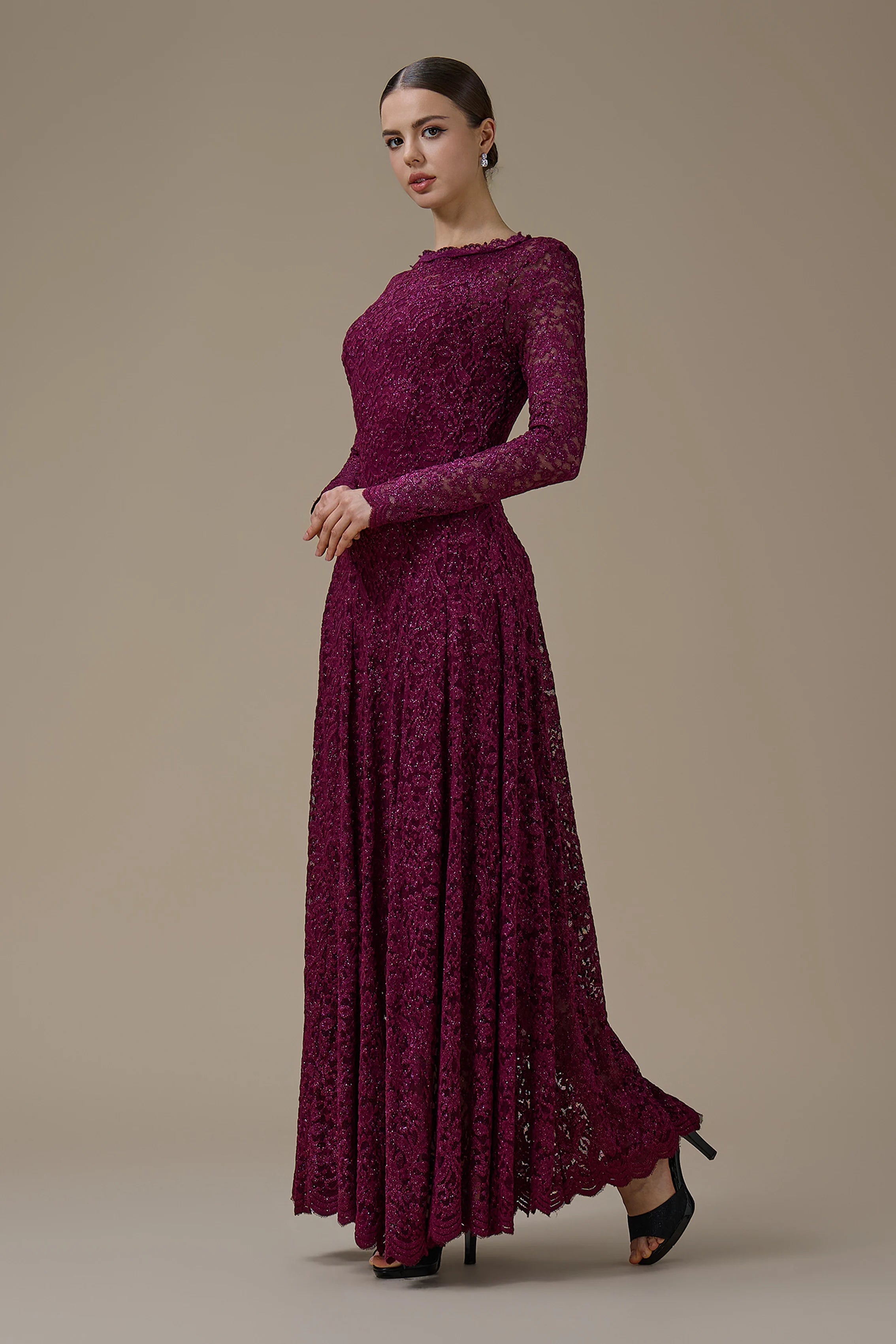 Vera Glitter Lace Scallop Maxi