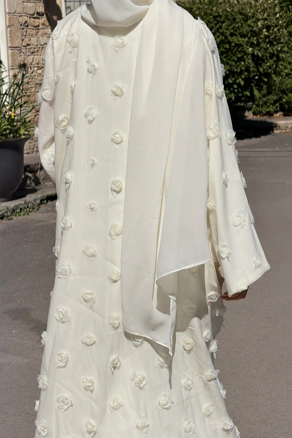3D Floral Applique Open Abaya & Matching Hijab Two-Piece Set-White