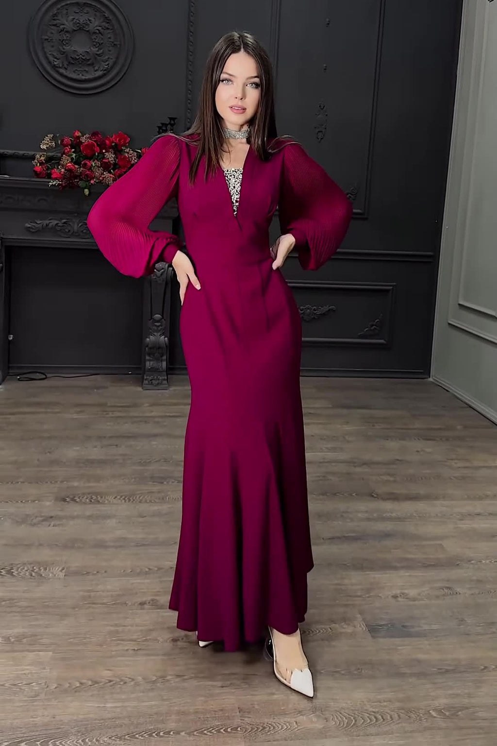 Elowen Pleated Balloon Sleeve Mermaid Maxi-Red