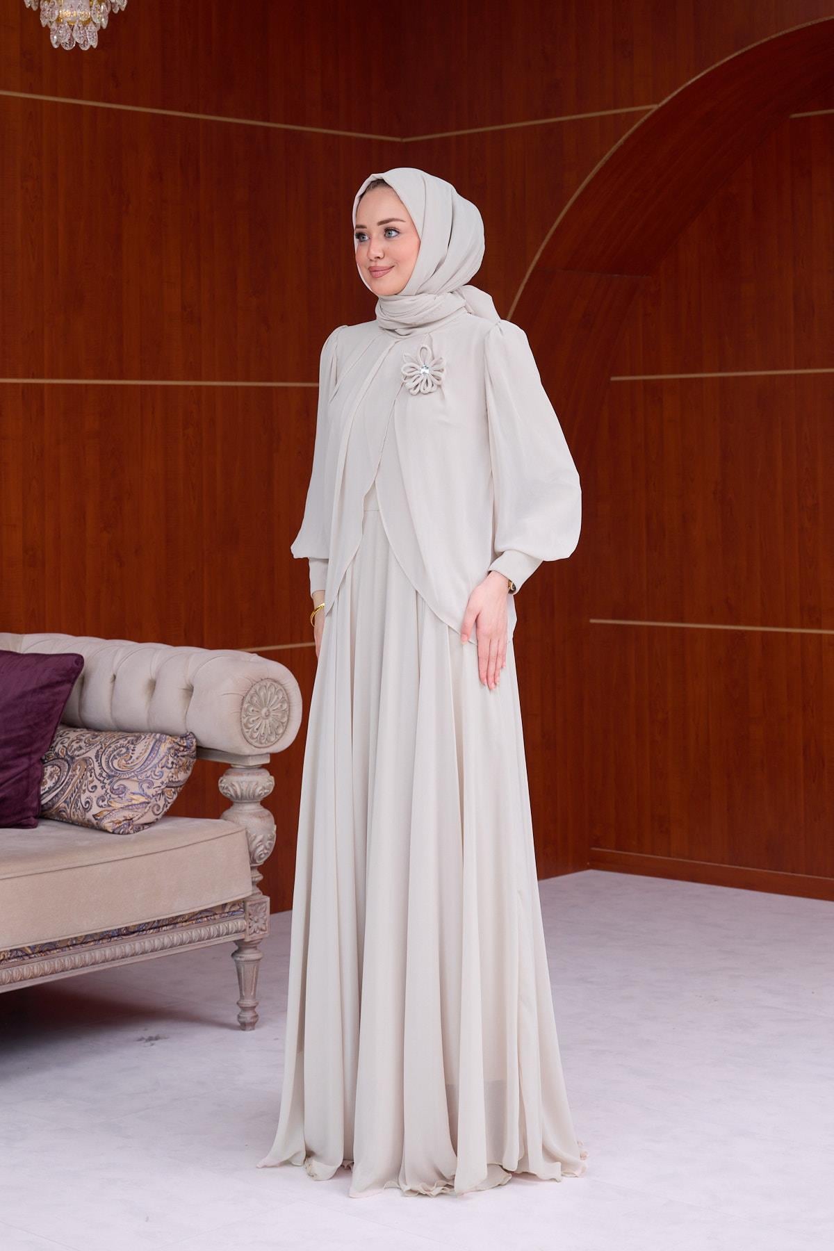 Sophia Chiffon Layered Applique Maxi Dress-Grey