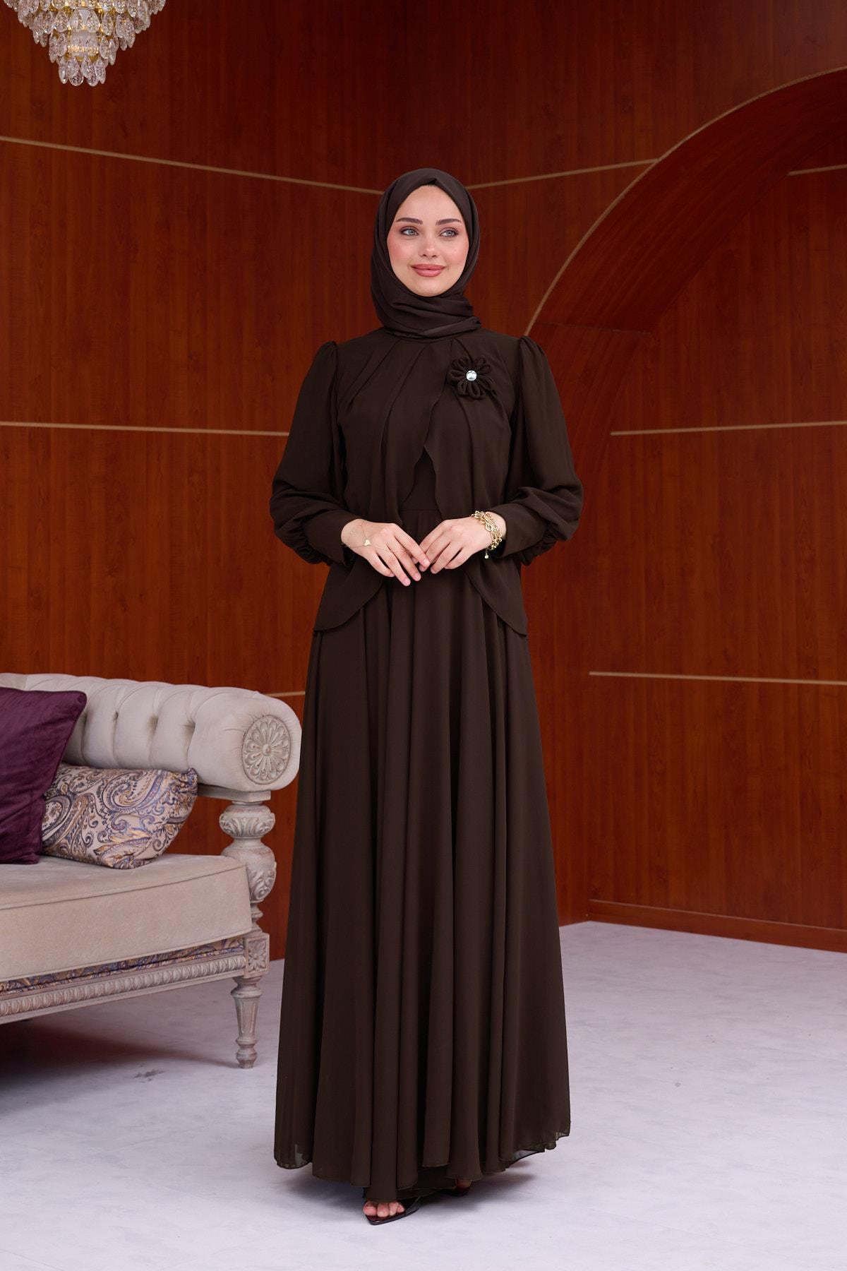 Sophia Chiffon Layered Applique Maxi Dress-Black