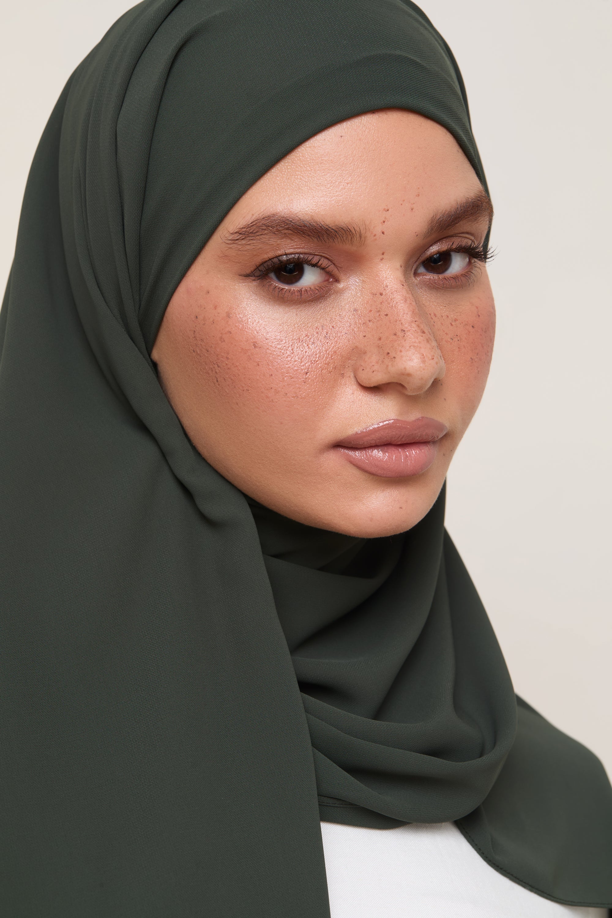 Premium Chiffon Hijab - Dark Ivy