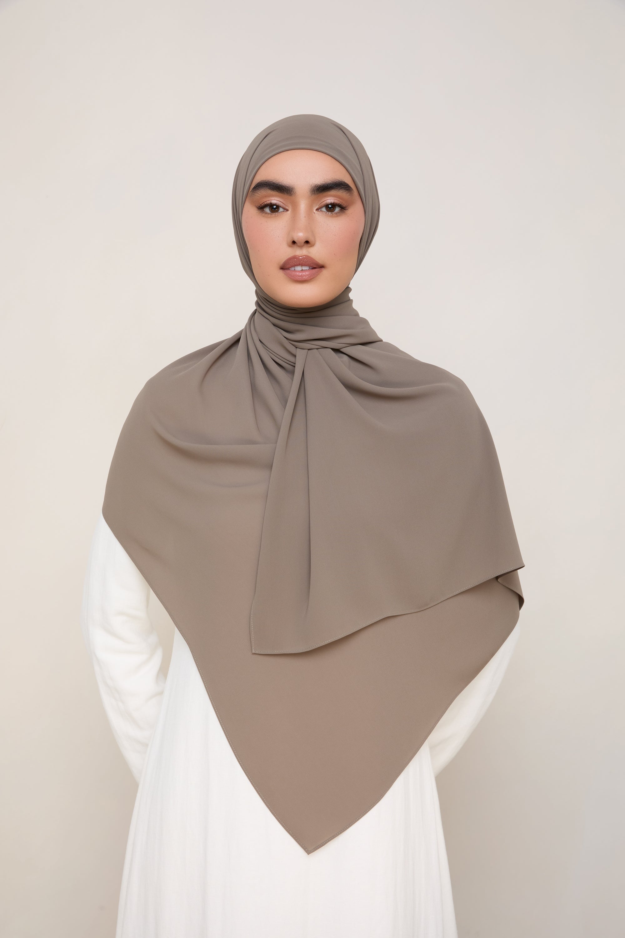 Premium Chiffon Hijab - Truffle Grey