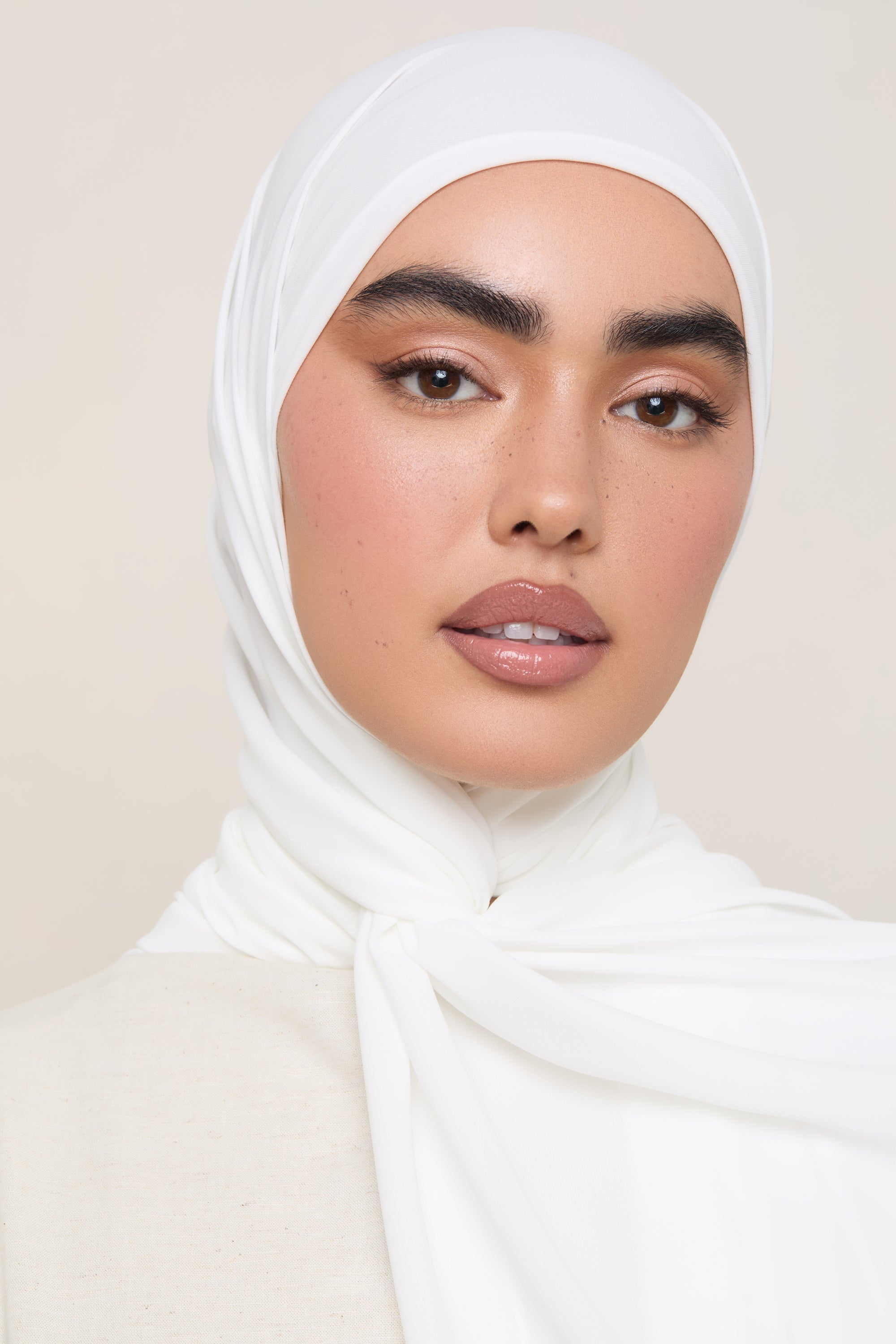 Premium Chiffon Hijab - White