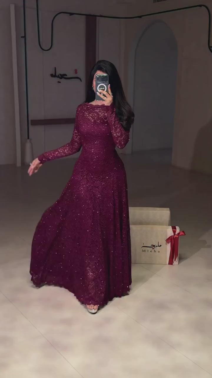 Vera Glitter Lace Scallop Maxi