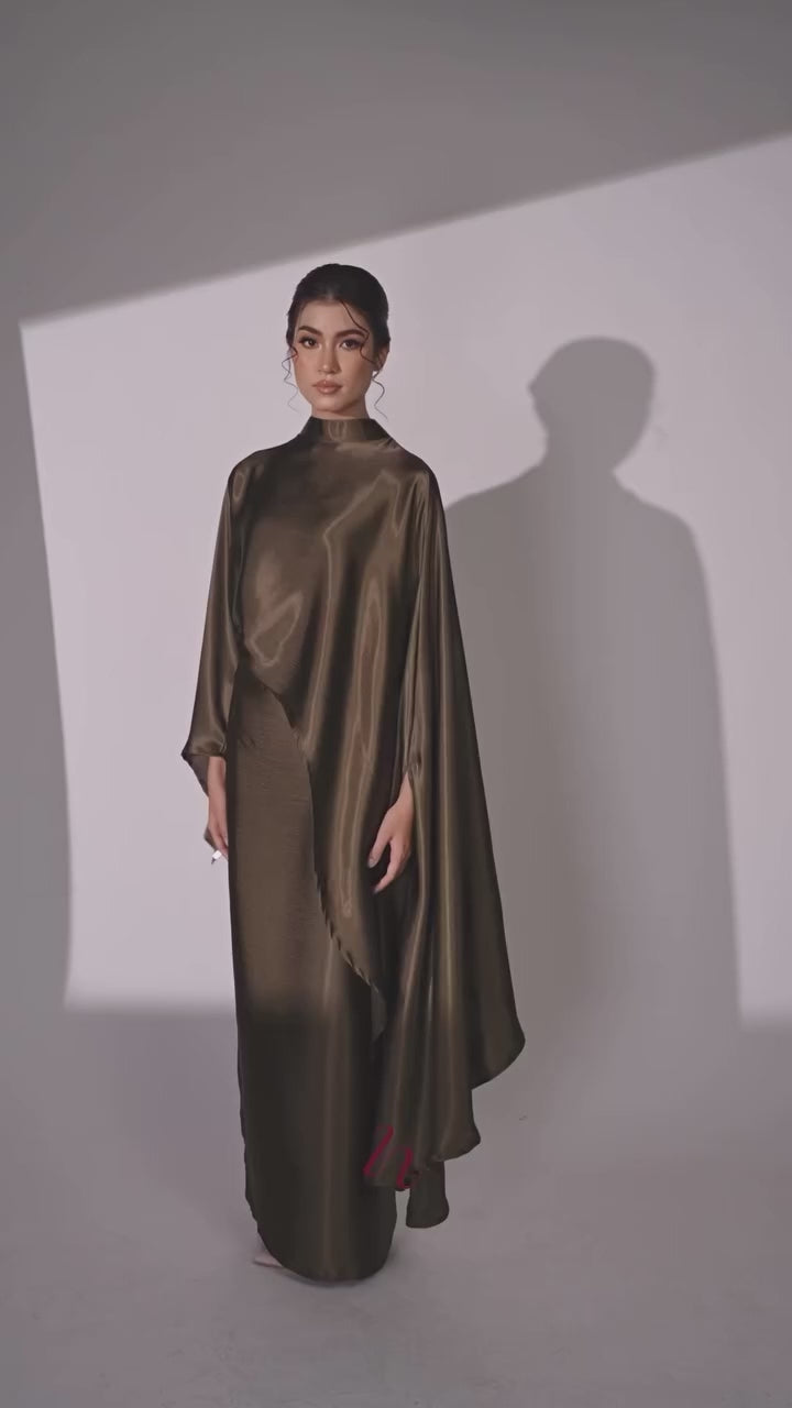 Nurul High Neck Twist Wrap Satin Abaya-Red